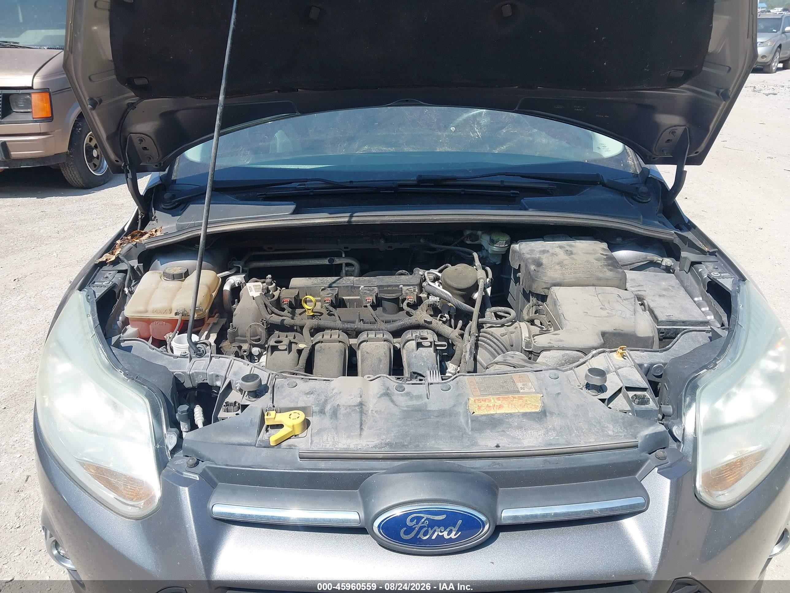 2014 Ford Focus Se Gray vin: 1FADP3F21EL381635