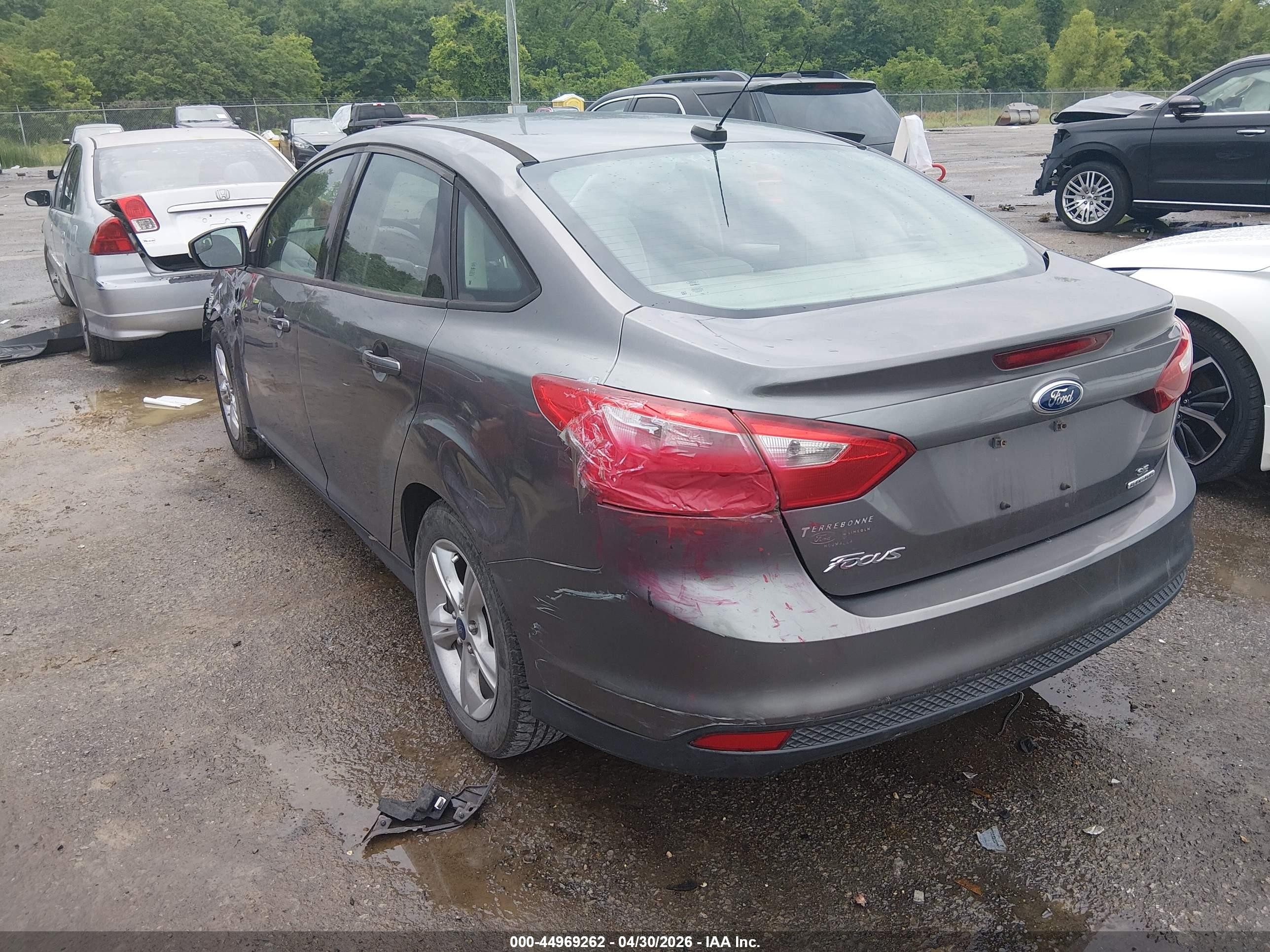 2014 Ford Focus Se Gray vin: 1FADP3F21EL387421