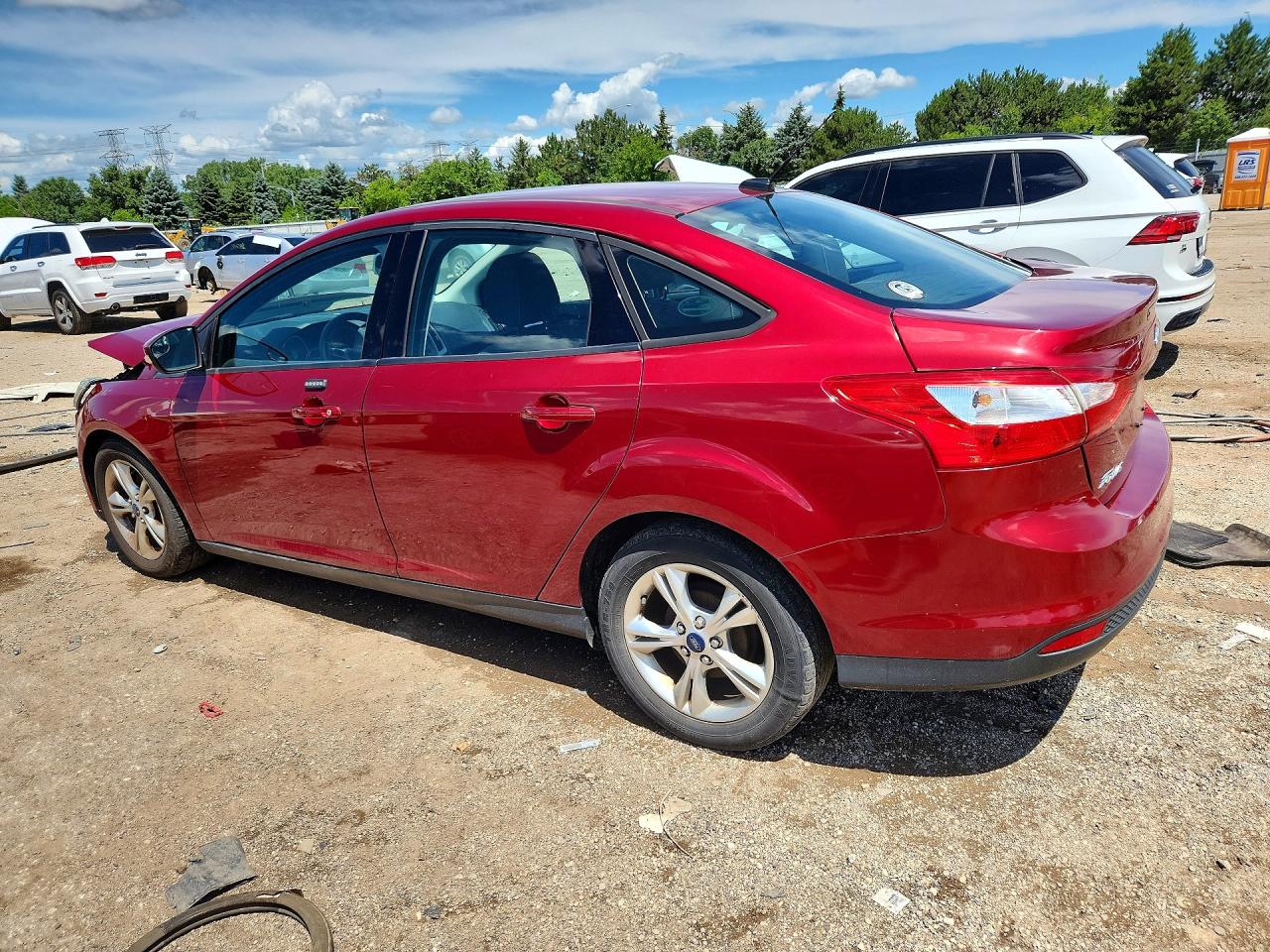 2014 Ford Focus Se Red vin: 1FADP3F21EL388438