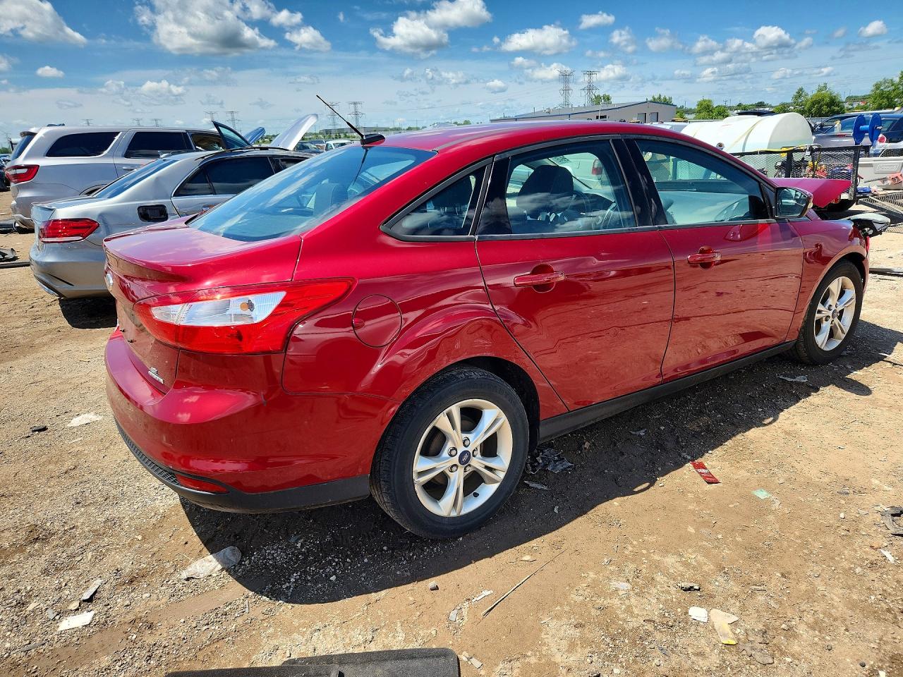 2014 Ford Focus Se Red vin: 1FADP3F21EL388438