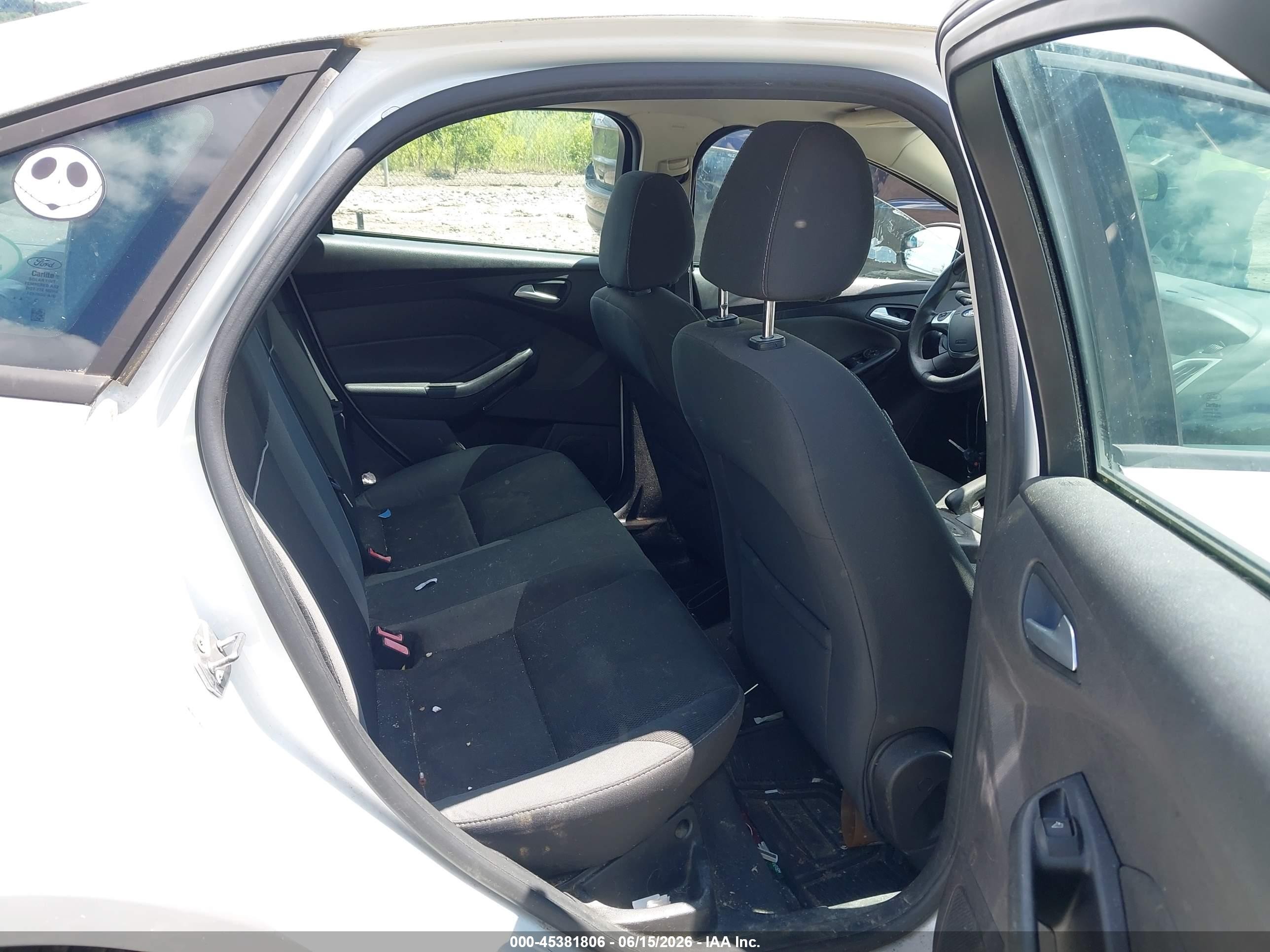 2014 Ford Focus Se White vin: 1FADP3F21EL428002