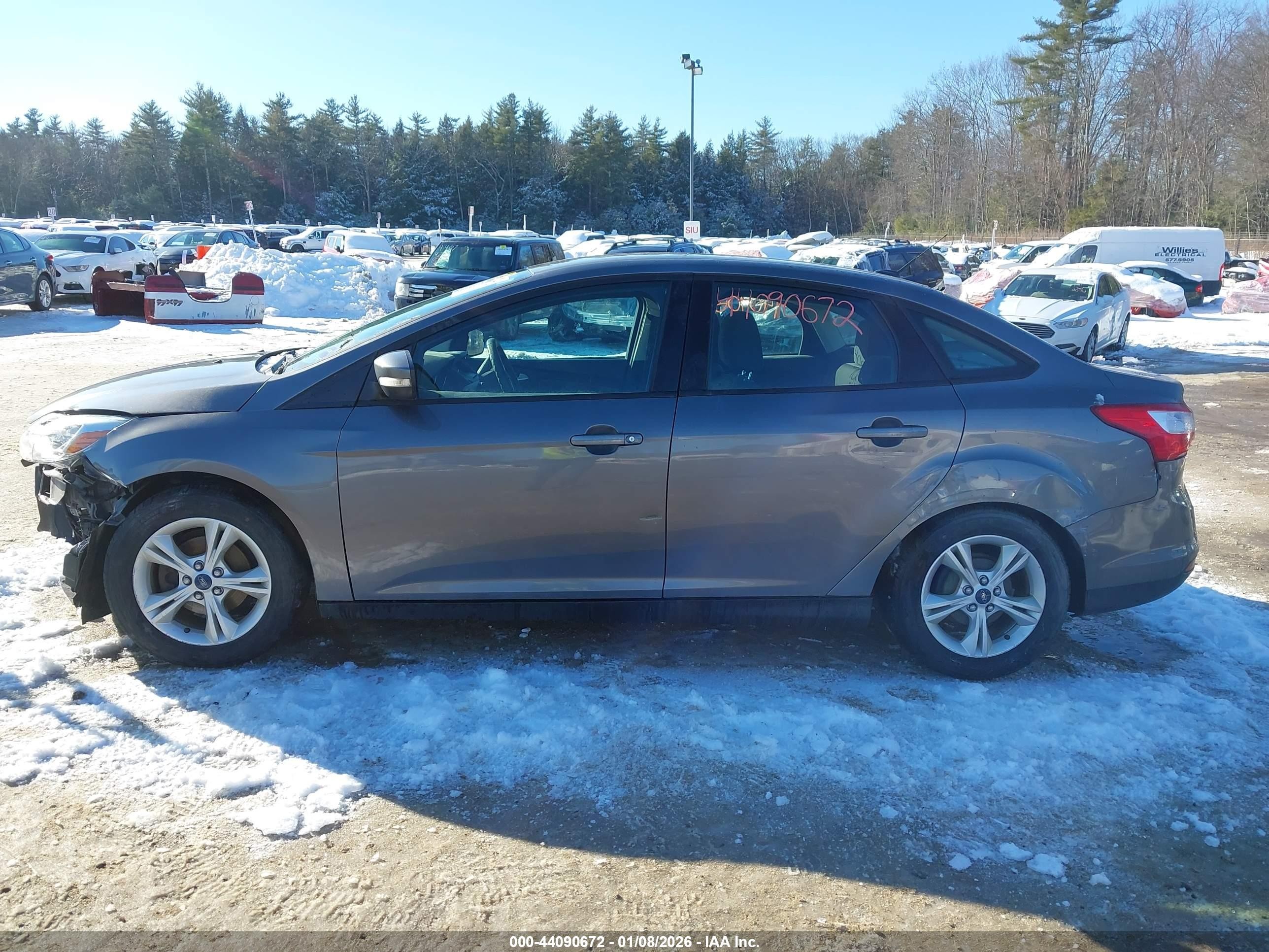 2014 Ford Focus Se Gray vin: 1FADP3F21EL434592