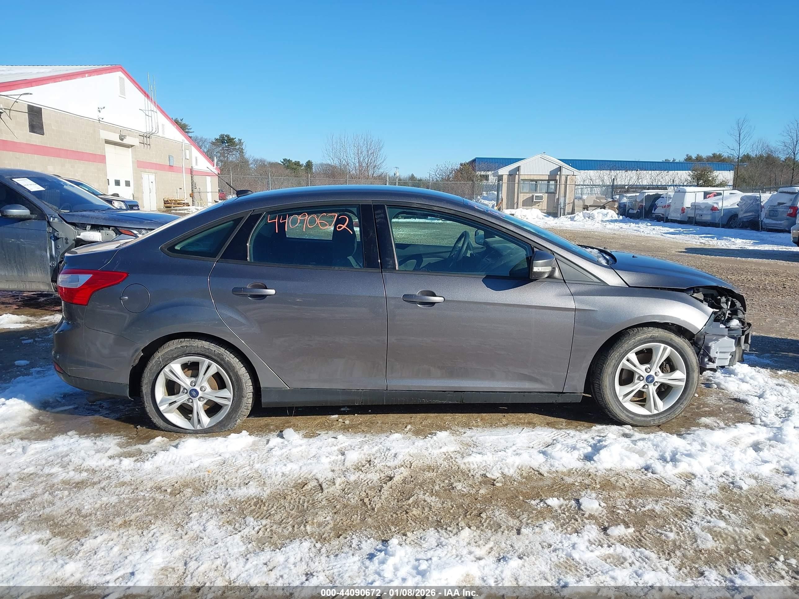 2014 Ford Focus Se Gray vin: 1FADP3F21EL434592