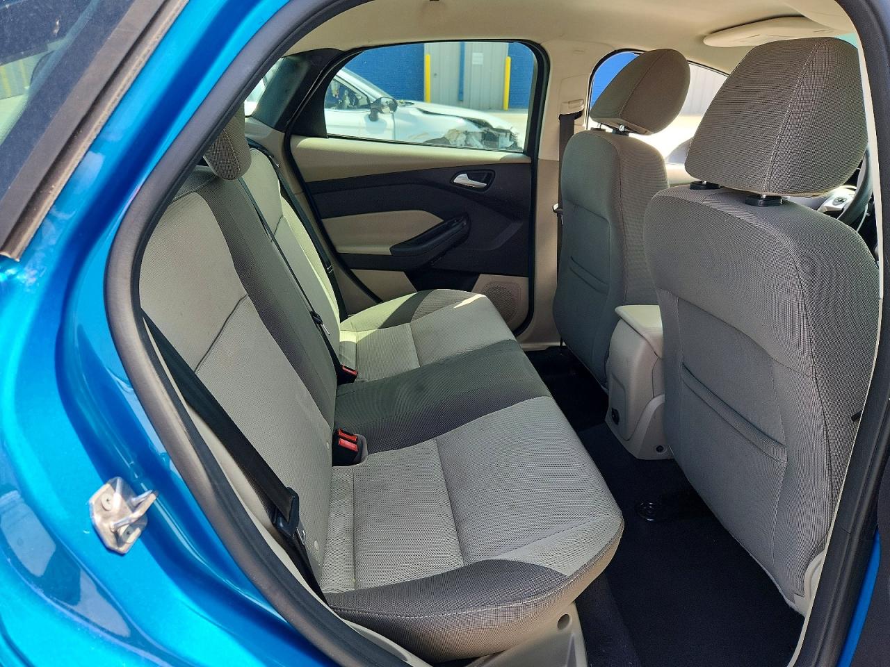 2014 Ford Focus Se Blue vin: 1FADP3F21EL451618