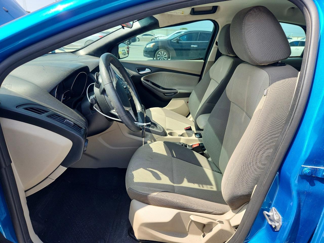 2014 Ford Focus Se Blue vin: 1FADP3F21EL451618