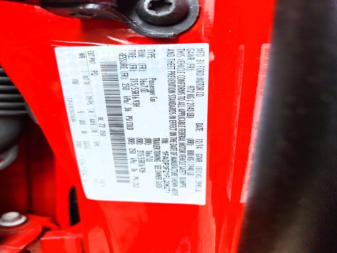 2015 Ford Focus Se Red vin: 1FADP3F21FL206271