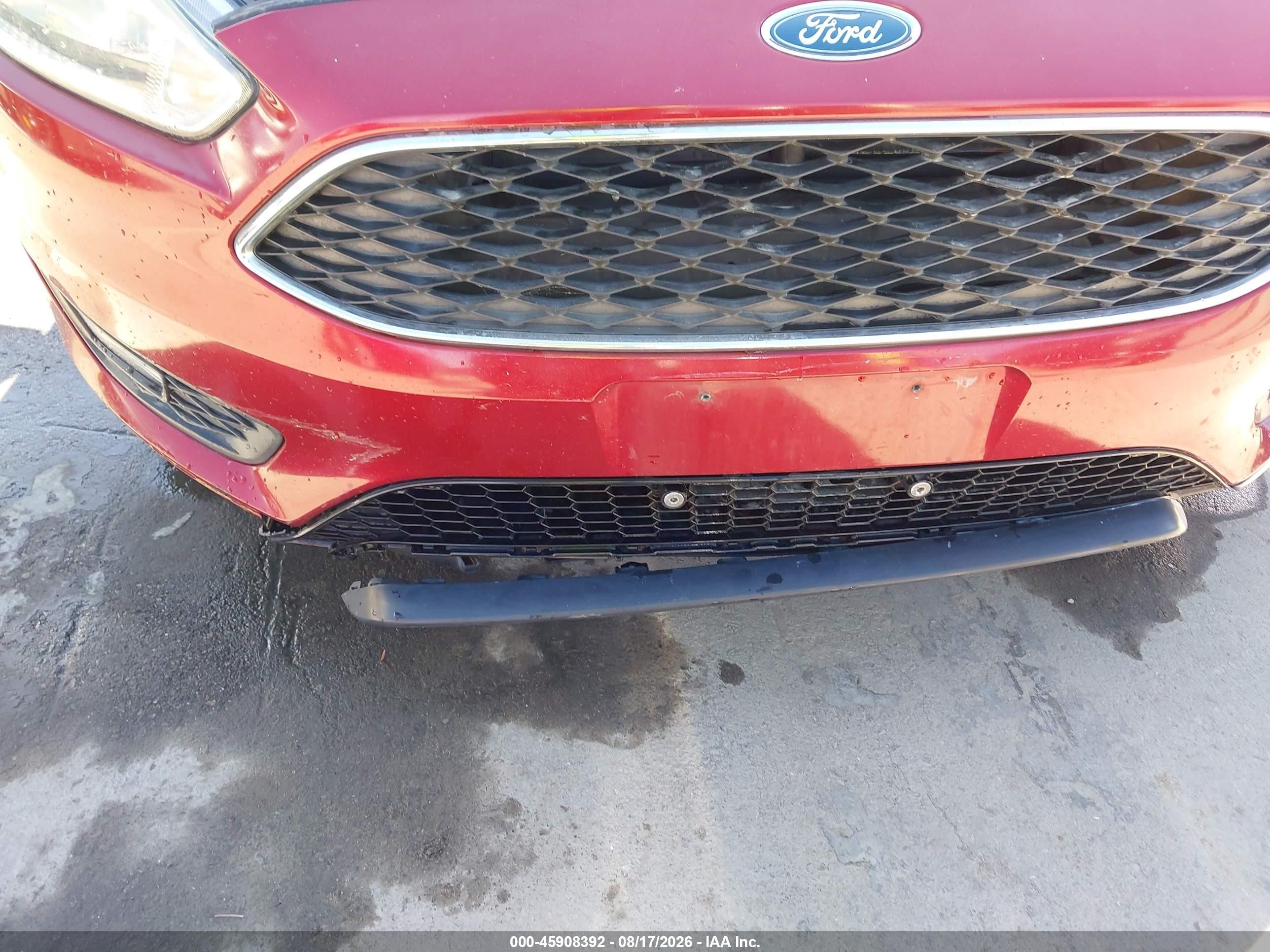 2015 Ford Focus Se Красный vin: 1FADP3F21FL221823
