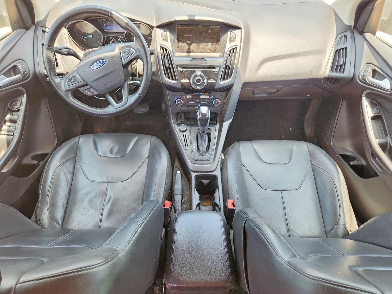 2015 Ford Focus Se Silver vin: 1FADP3F21FL240582