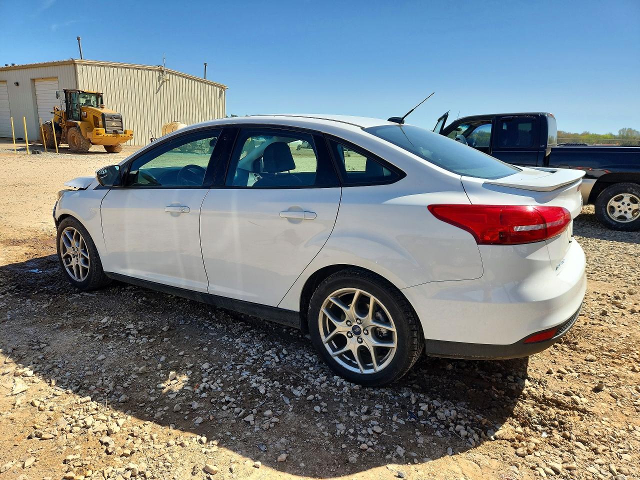 2015 Ford Focus Se White vin: 1FADP3F21FL246933