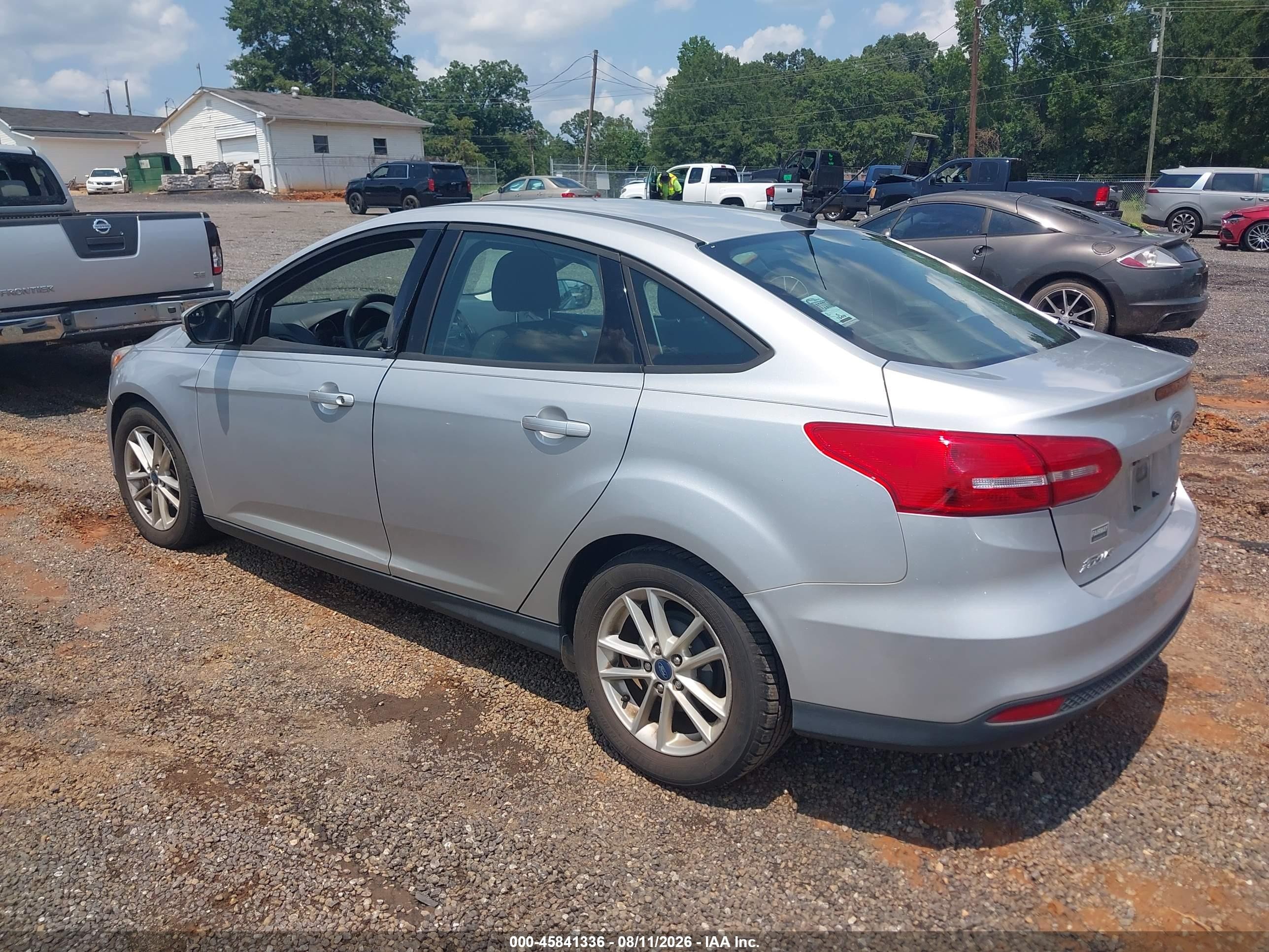 2015 Ford Focus Se Silver vin: 1FADP3F21FL252408
