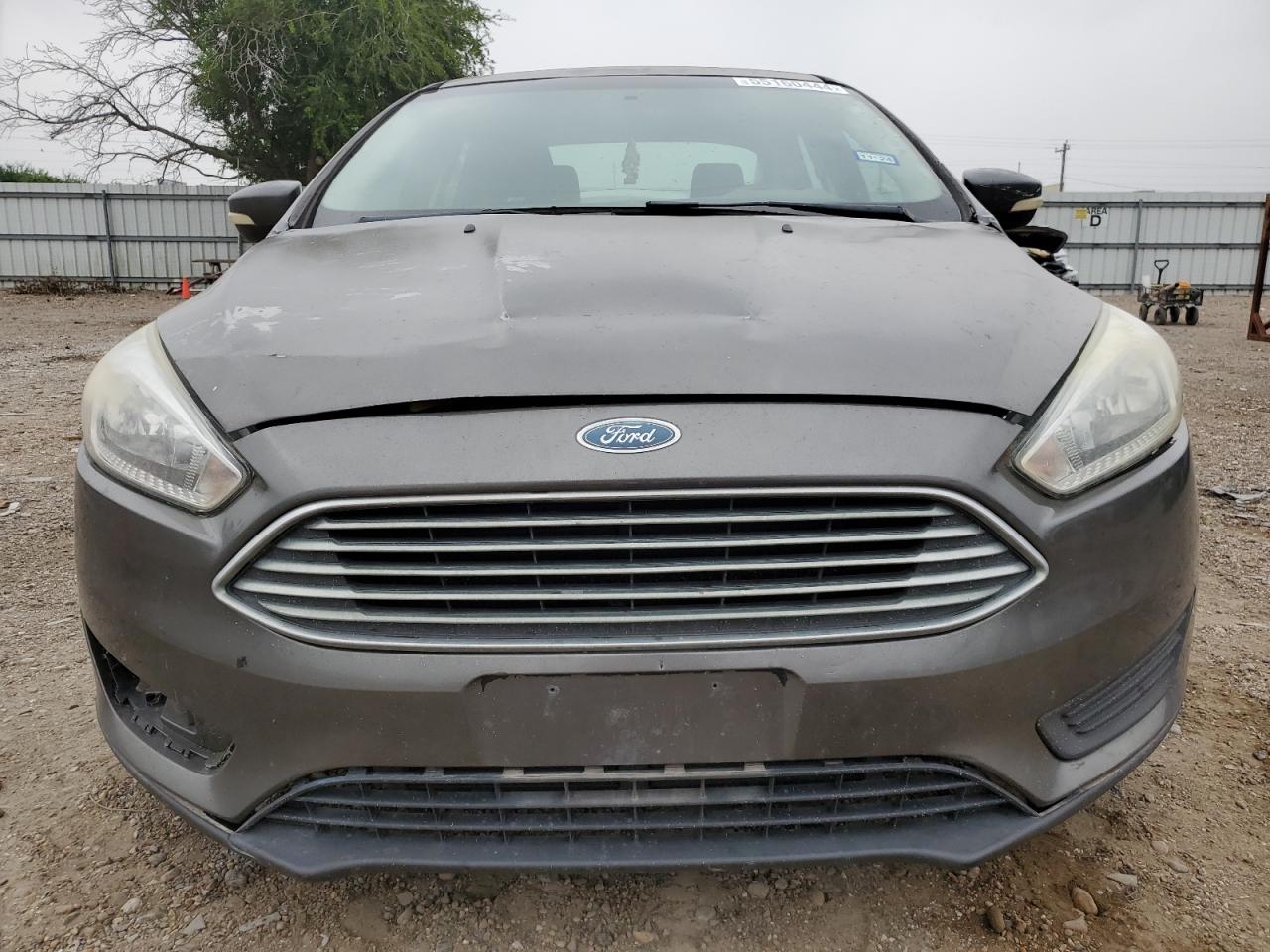 2015 Ford Focus Se Gray vin: 1FADP3F21FL259472