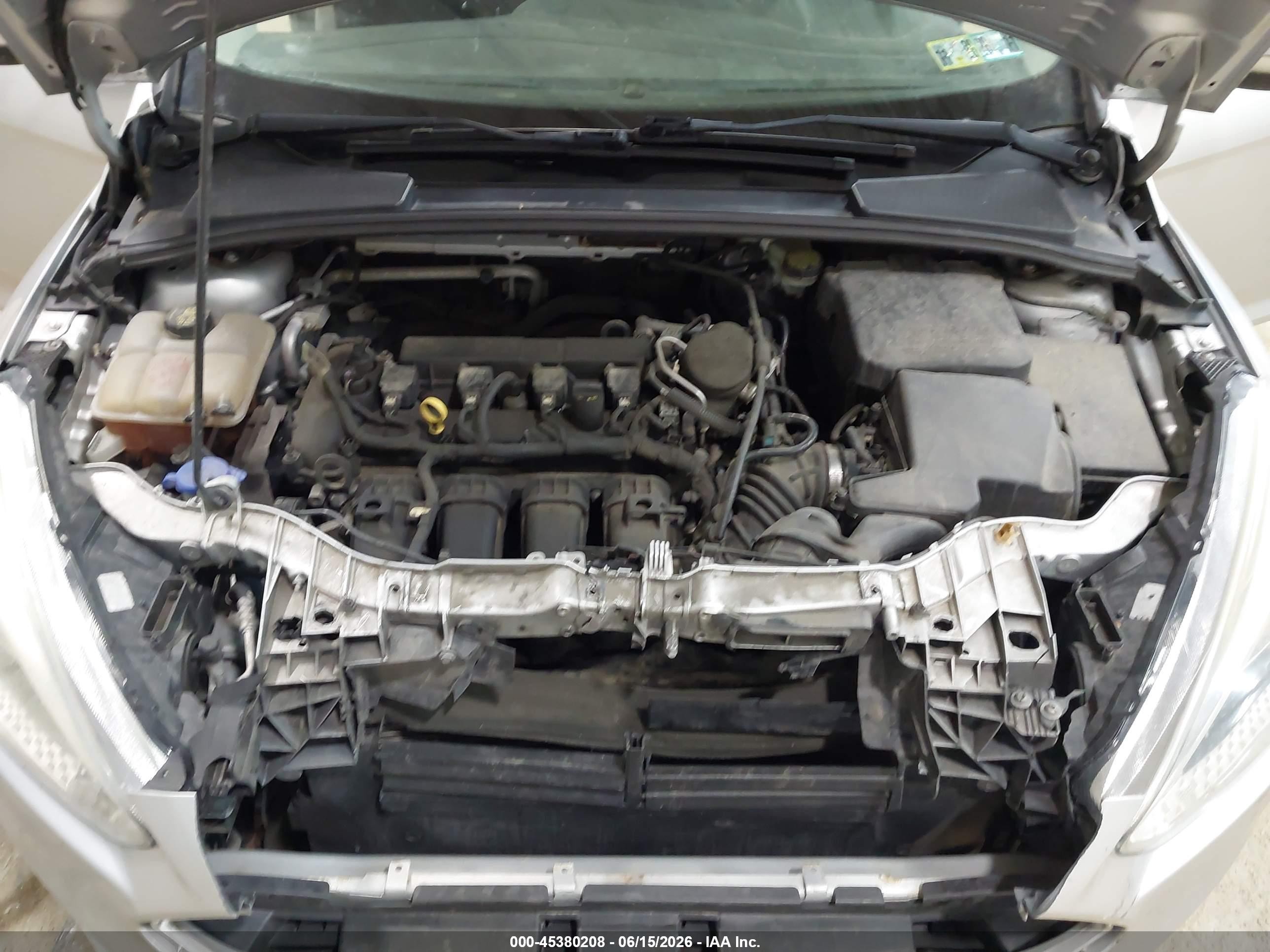 2015 Ford Focus Se Silver vin: 1FADP3F21FL270486