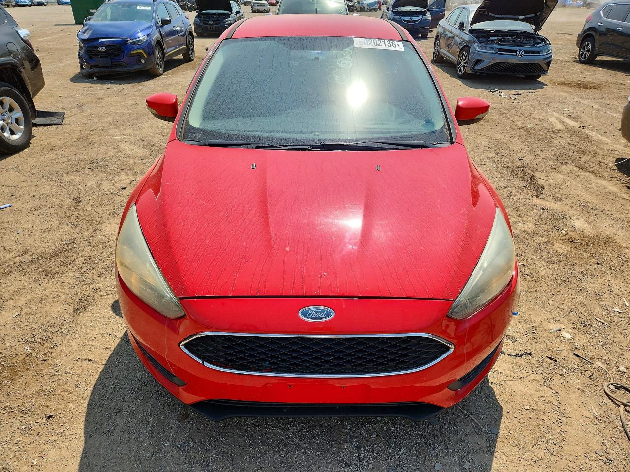 2015 Ford Focus Se Red vin: 1FADP3F21FL283237