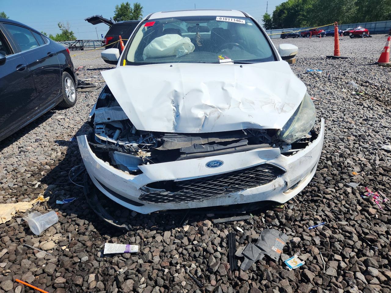 2015 Ford Focus Se White vin: 1FADP3F21FL322960