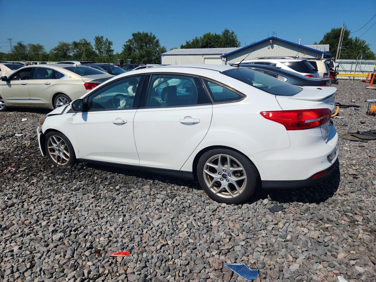 2015 Ford Focus Se White vin: 1FADP3F21FL322960
