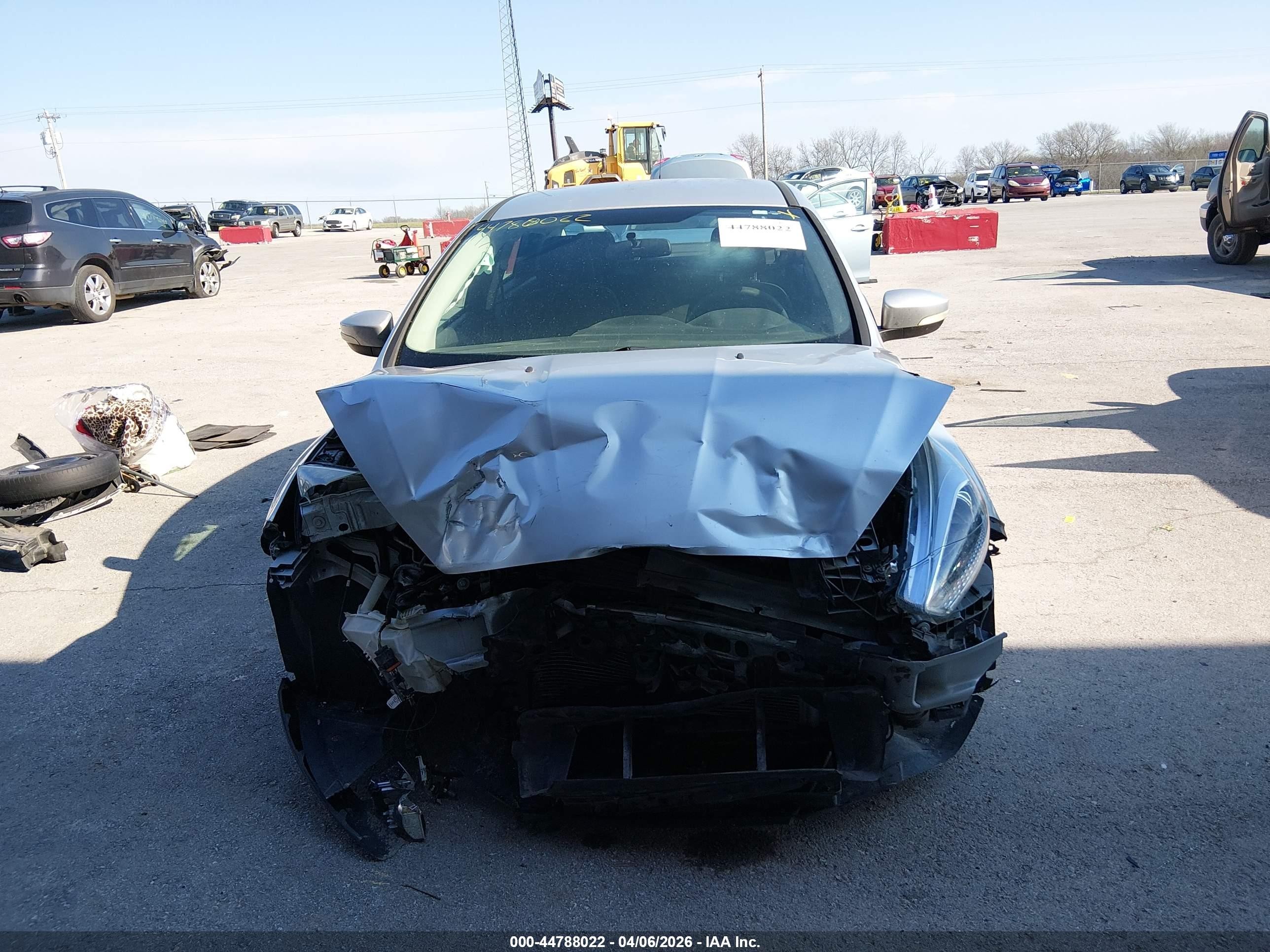 2015 Ford Focus Se Silver vin: 1FADP3F21FL329360