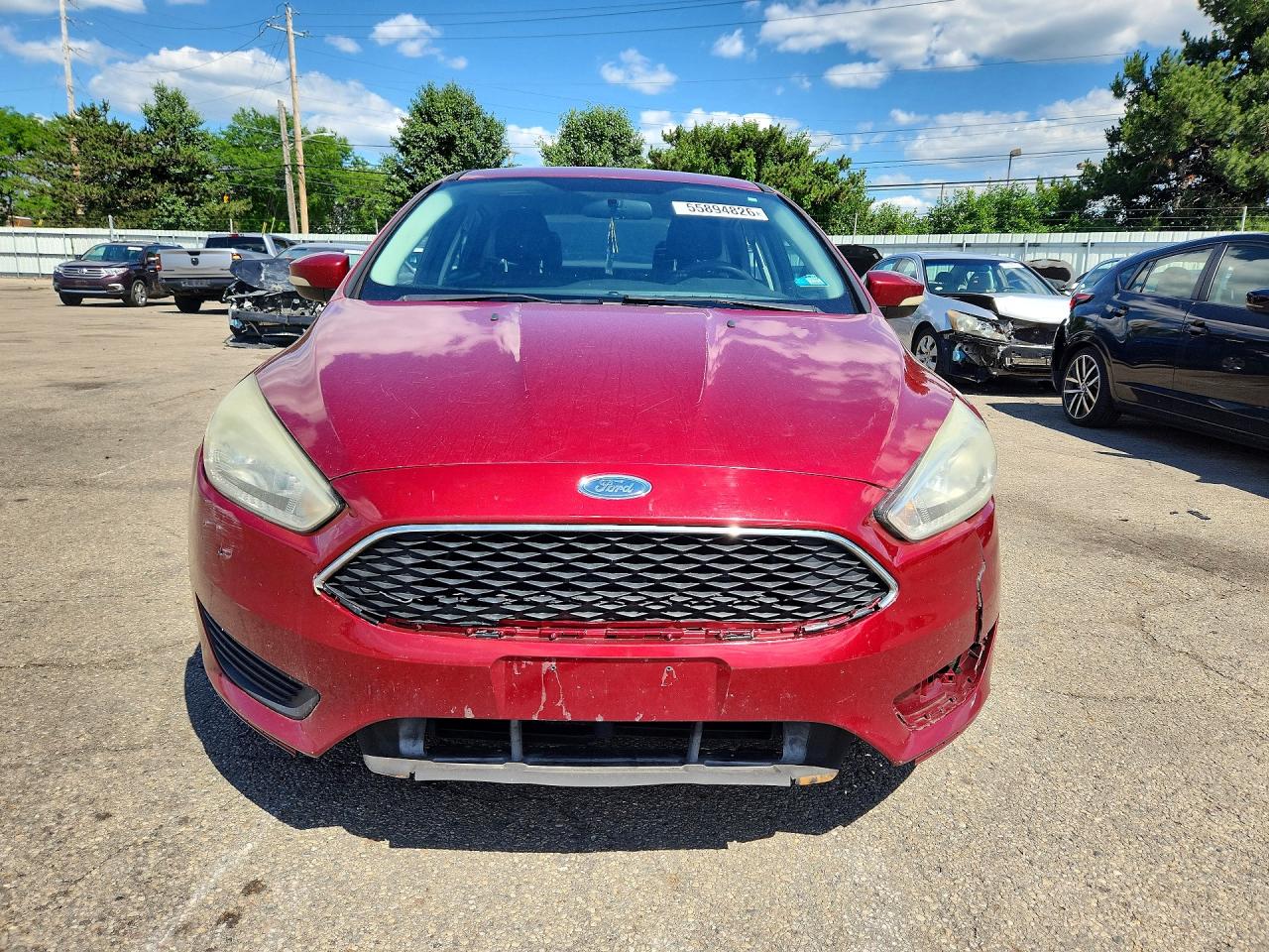 2015 Ford Focus Se Red vin: 1FADP3F21FL333862