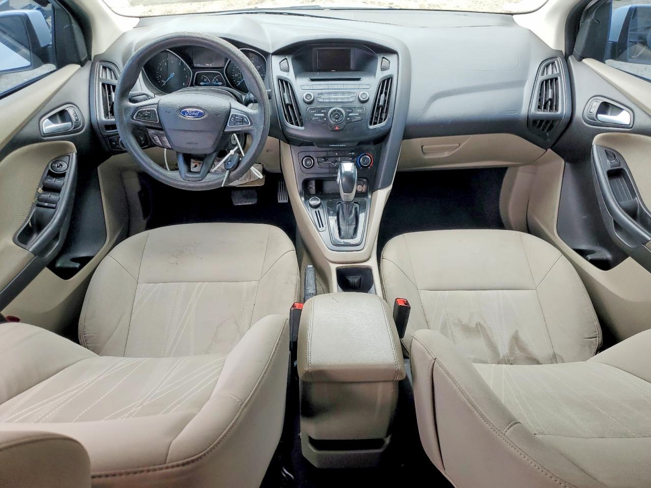 2015 Ford Focus Se Белый vin: 1FADP3F21FL335322