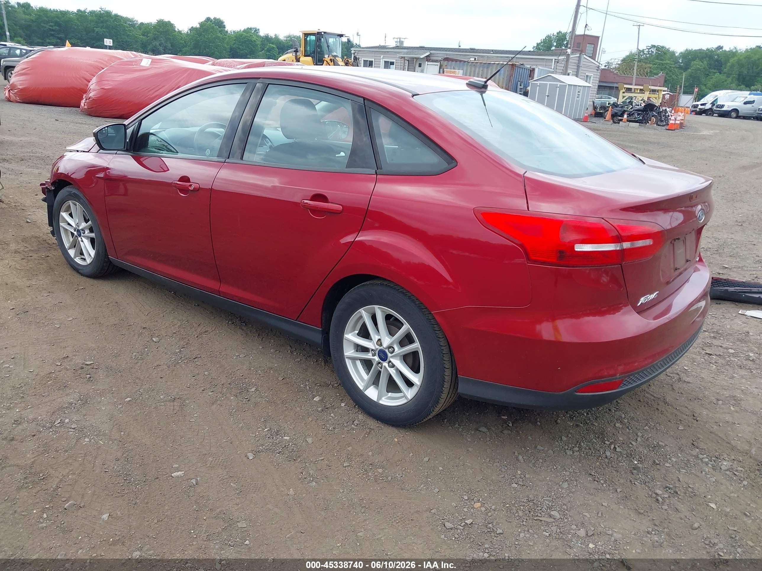 2016 Ford Focus Se Red vin: 1FADP3F21GL304007