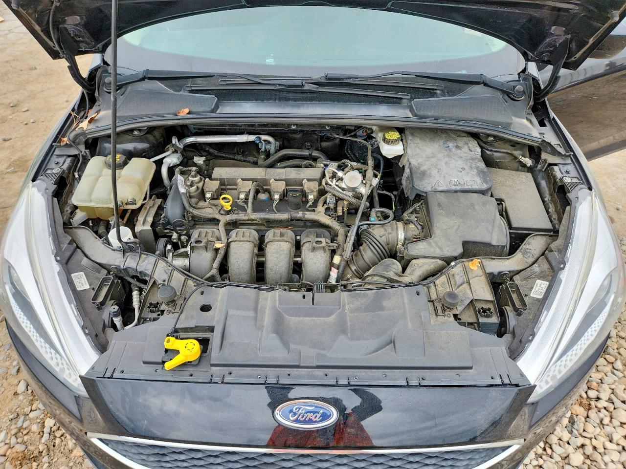 2018 Ford Focus Se Black vin: 1FADP3F21JL212340
