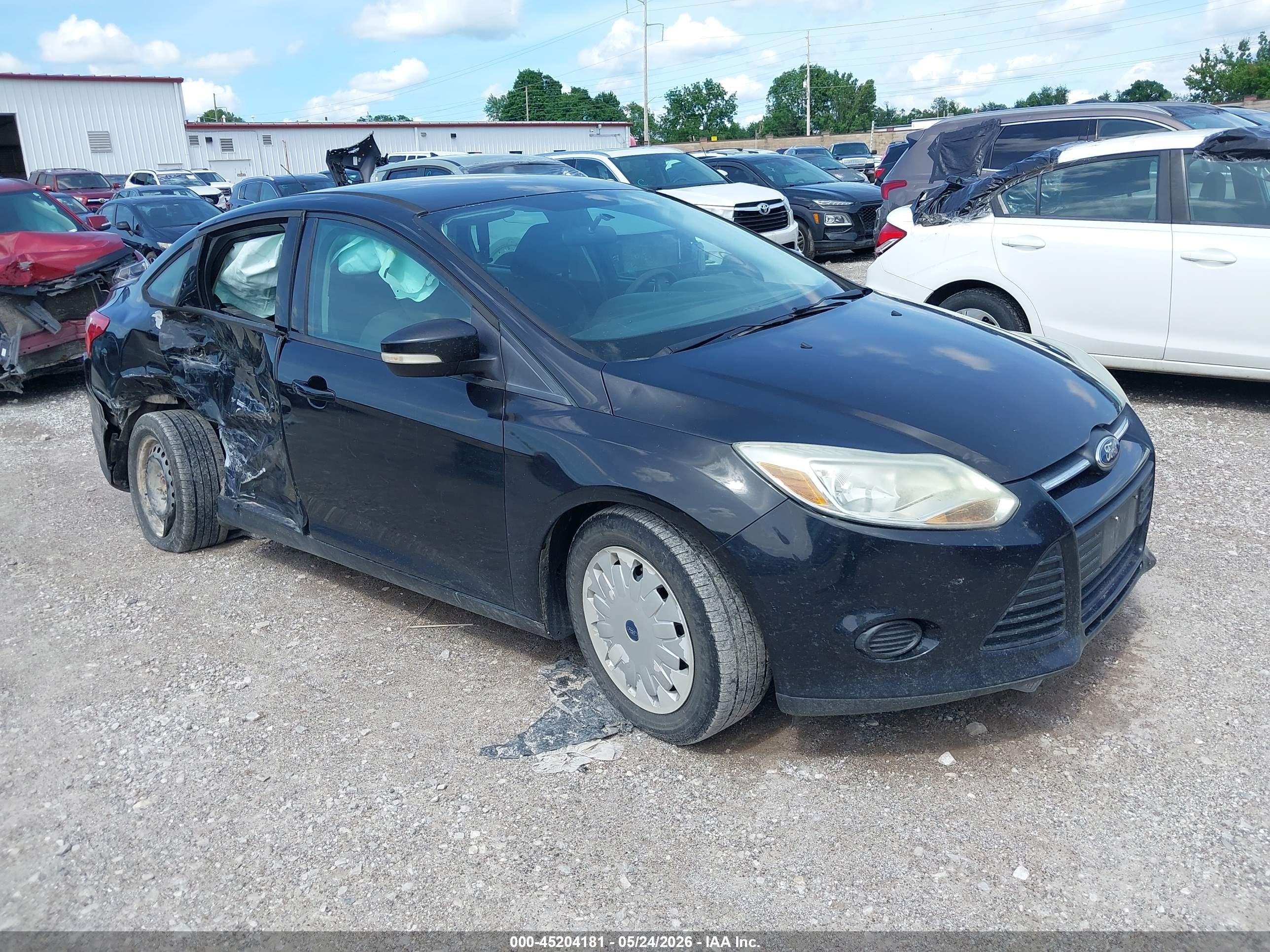 2013 Ford Focus Se Black vin: 1FADP3F22DL107682