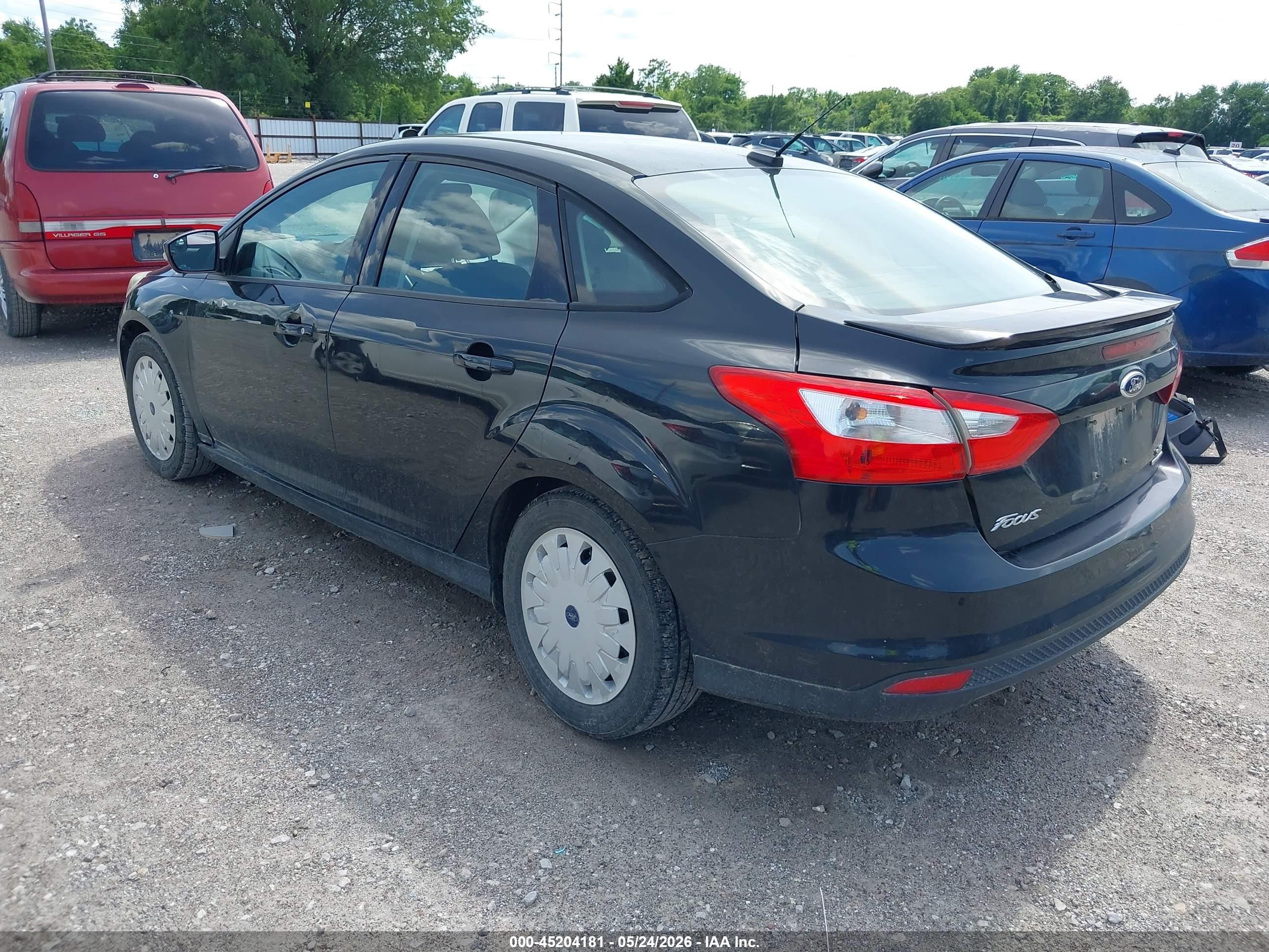 2013 Ford Focus Se Black vin: 1FADP3F22DL107682