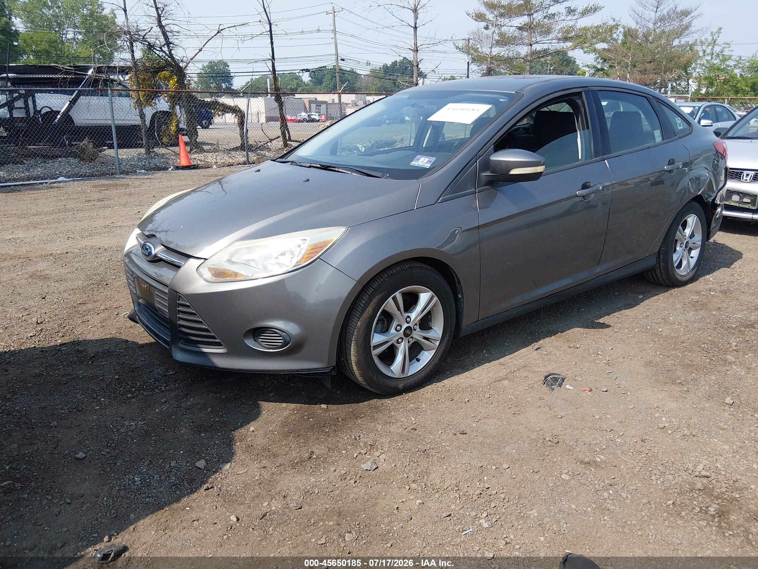 2013 Ford Focus Se Gray vin: 1FADP3F22DL135630
