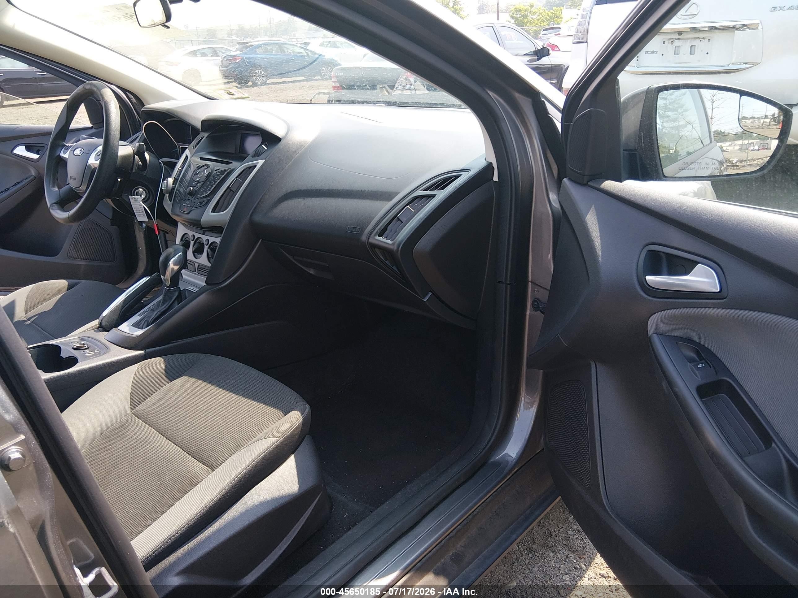 2013 Ford Focus Se Gray vin: 1FADP3F22DL135630