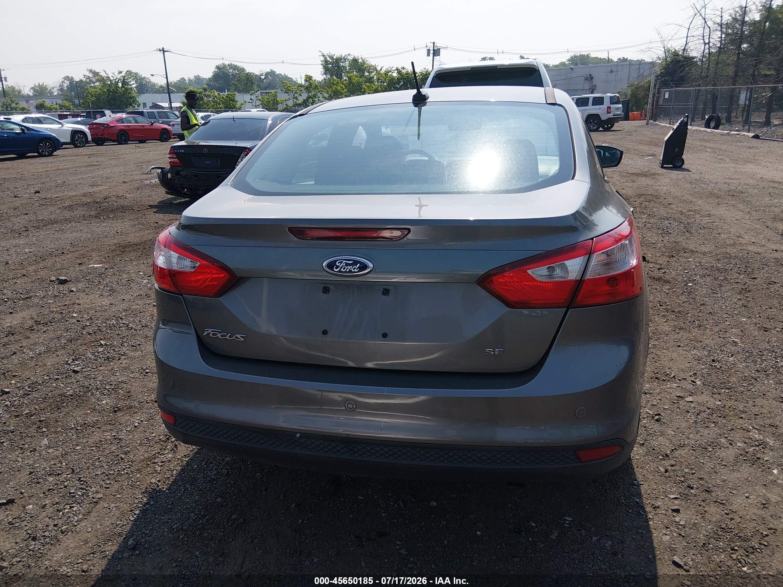 2013 Ford Focus Se Gray vin: 1FADP3F22DL135630