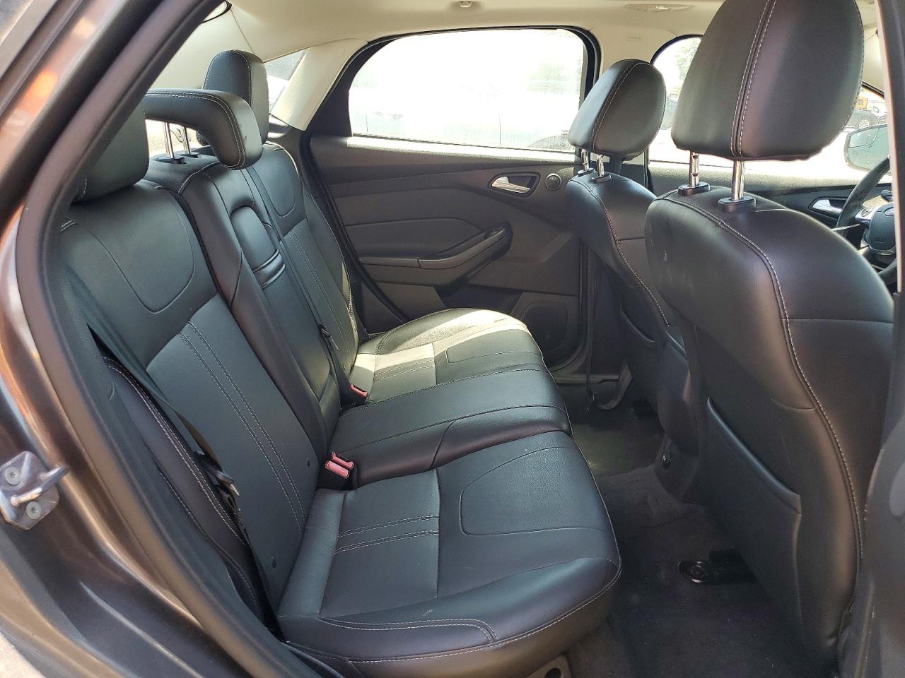 2013 Ford Focus Se Charcoal vin: 1FADP3F22DL184374