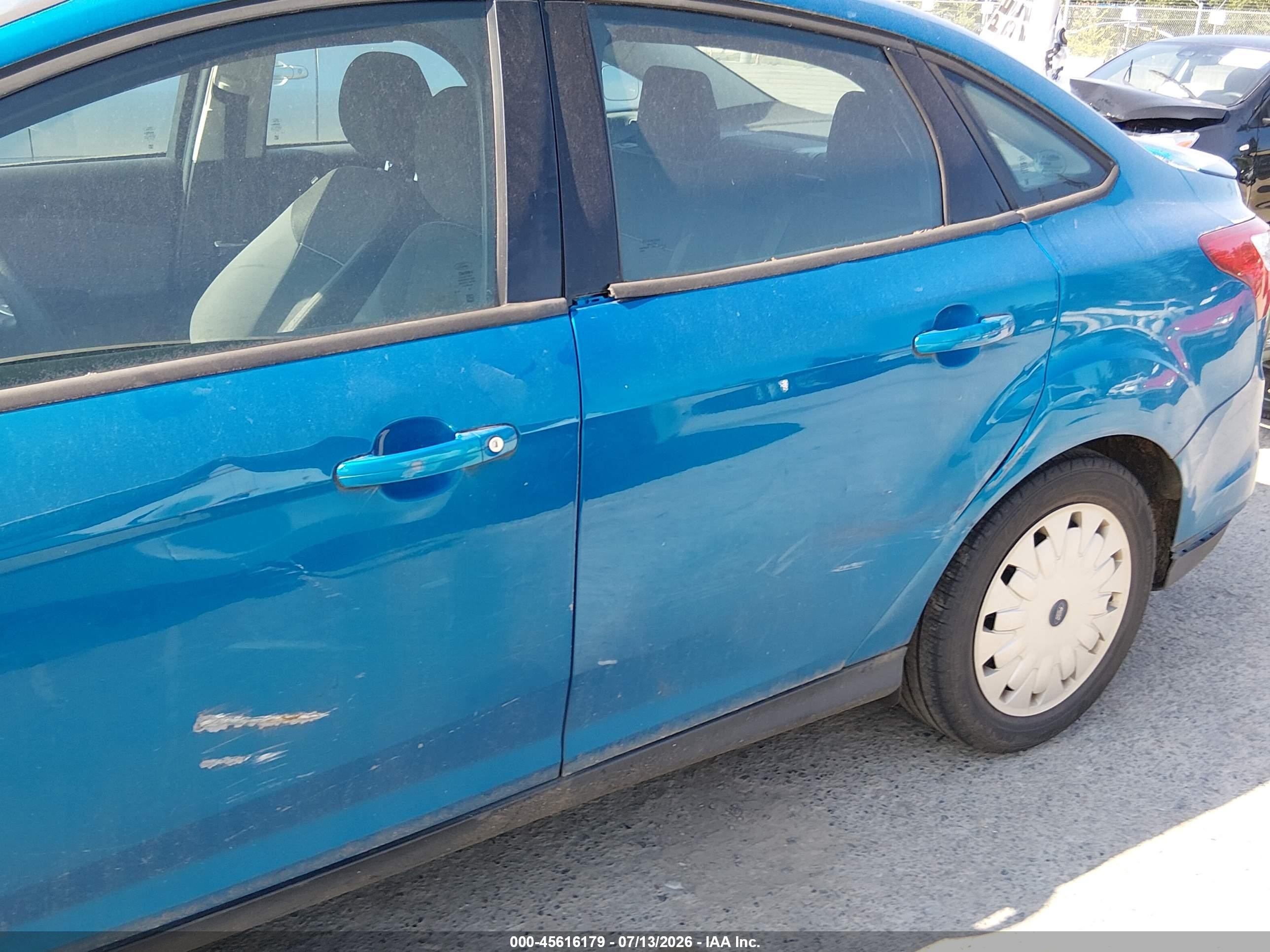 2013 Ford Focus Se Blue vin: 1FADP3F22DL184973