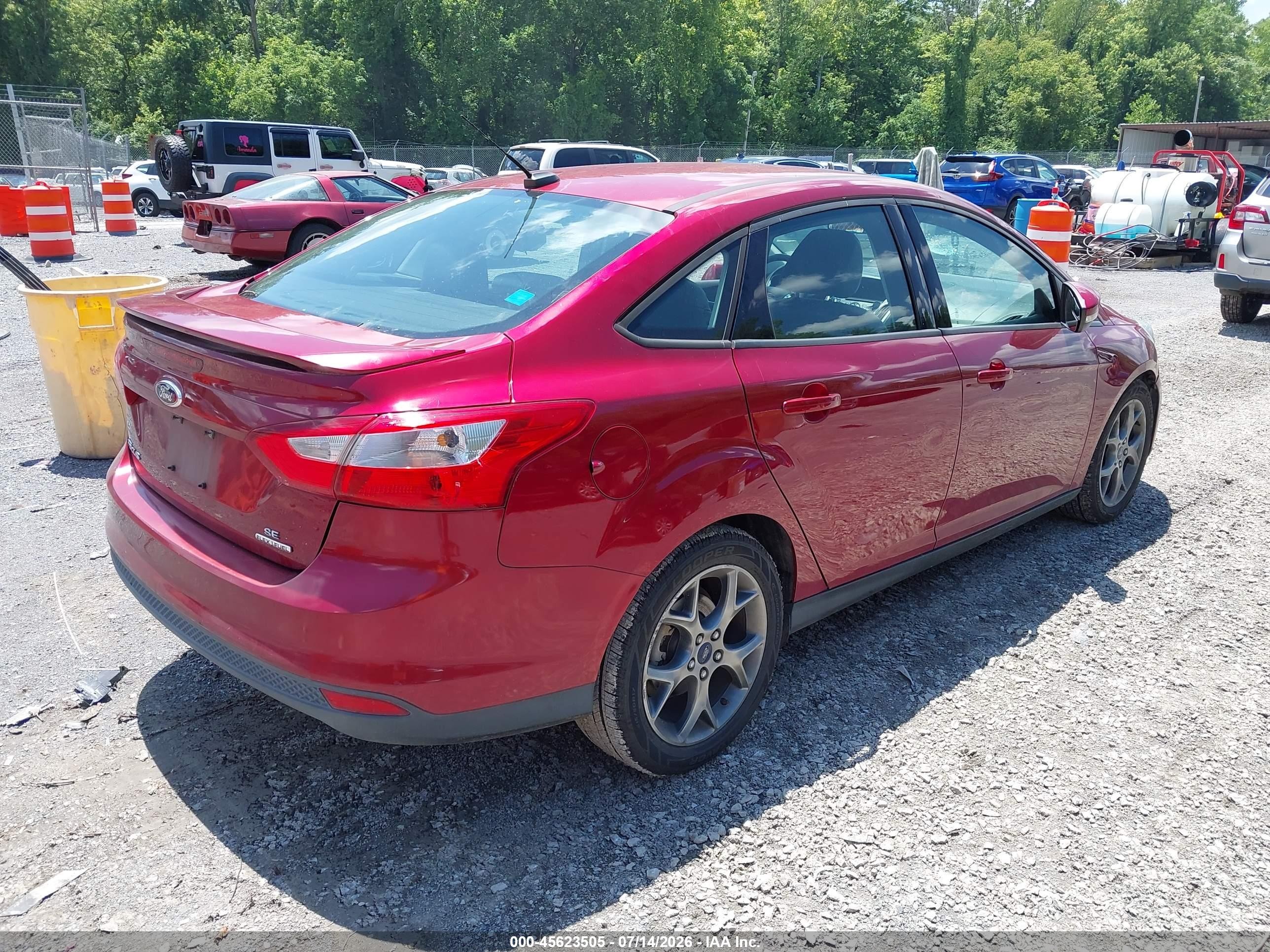 2013 Ford Focus Se Maroon vin: 1FADP3F22DL208138