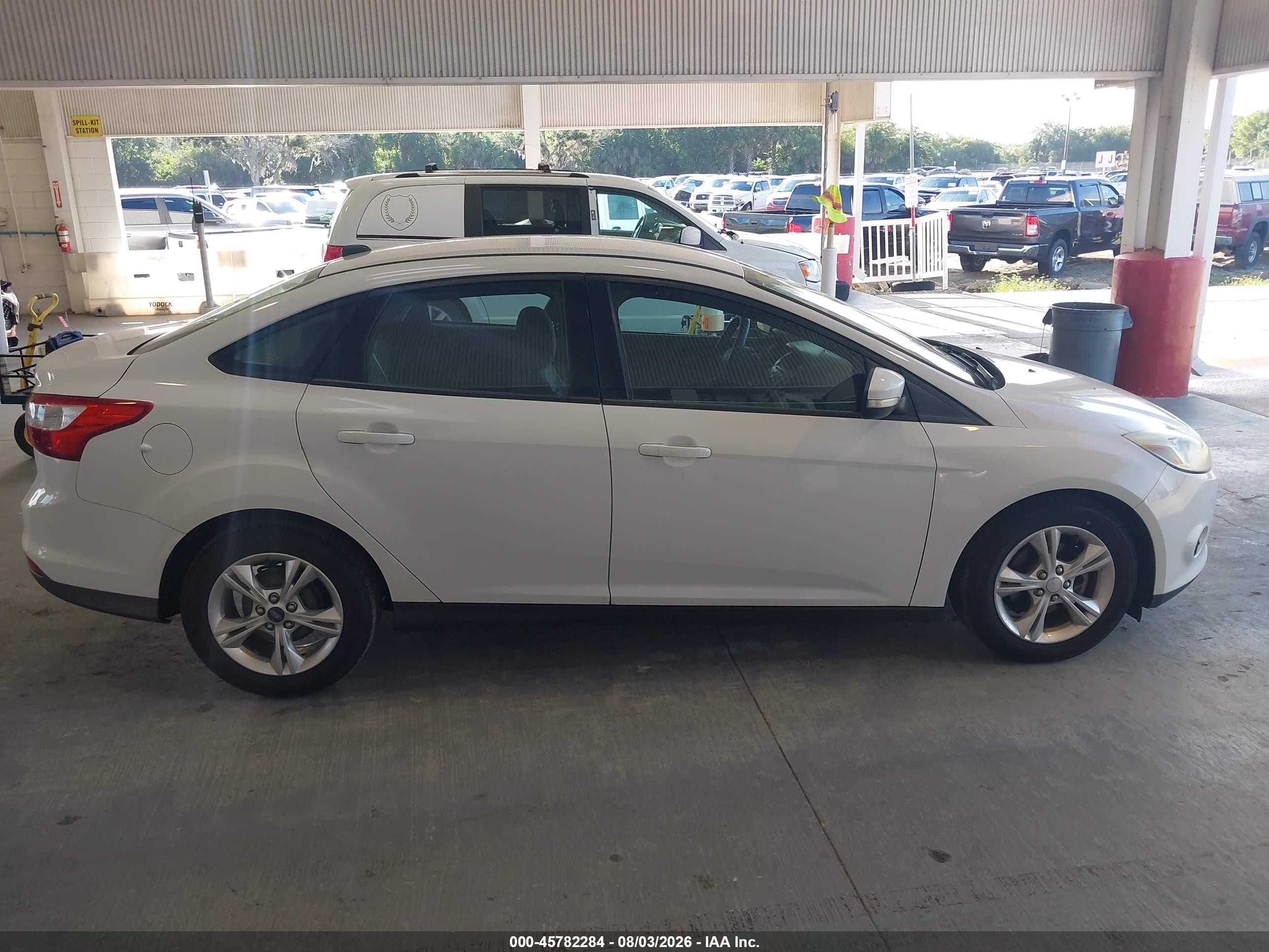 2013 Ford Focus Se White vin: 1FADP3F22DL237445