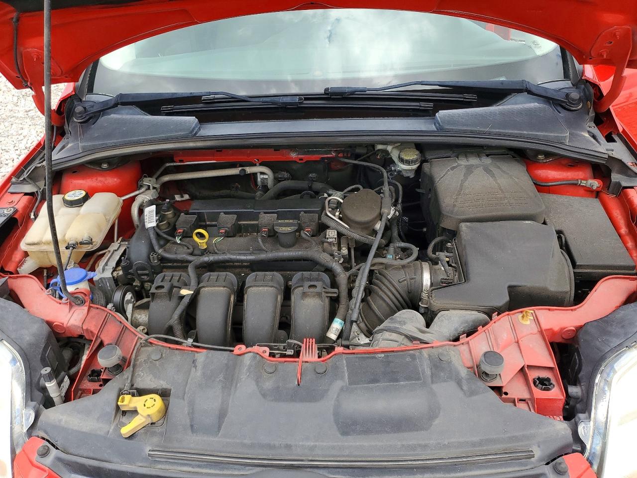 2013 Ford Focus Se Red vin: 1FADP3F22DL243617