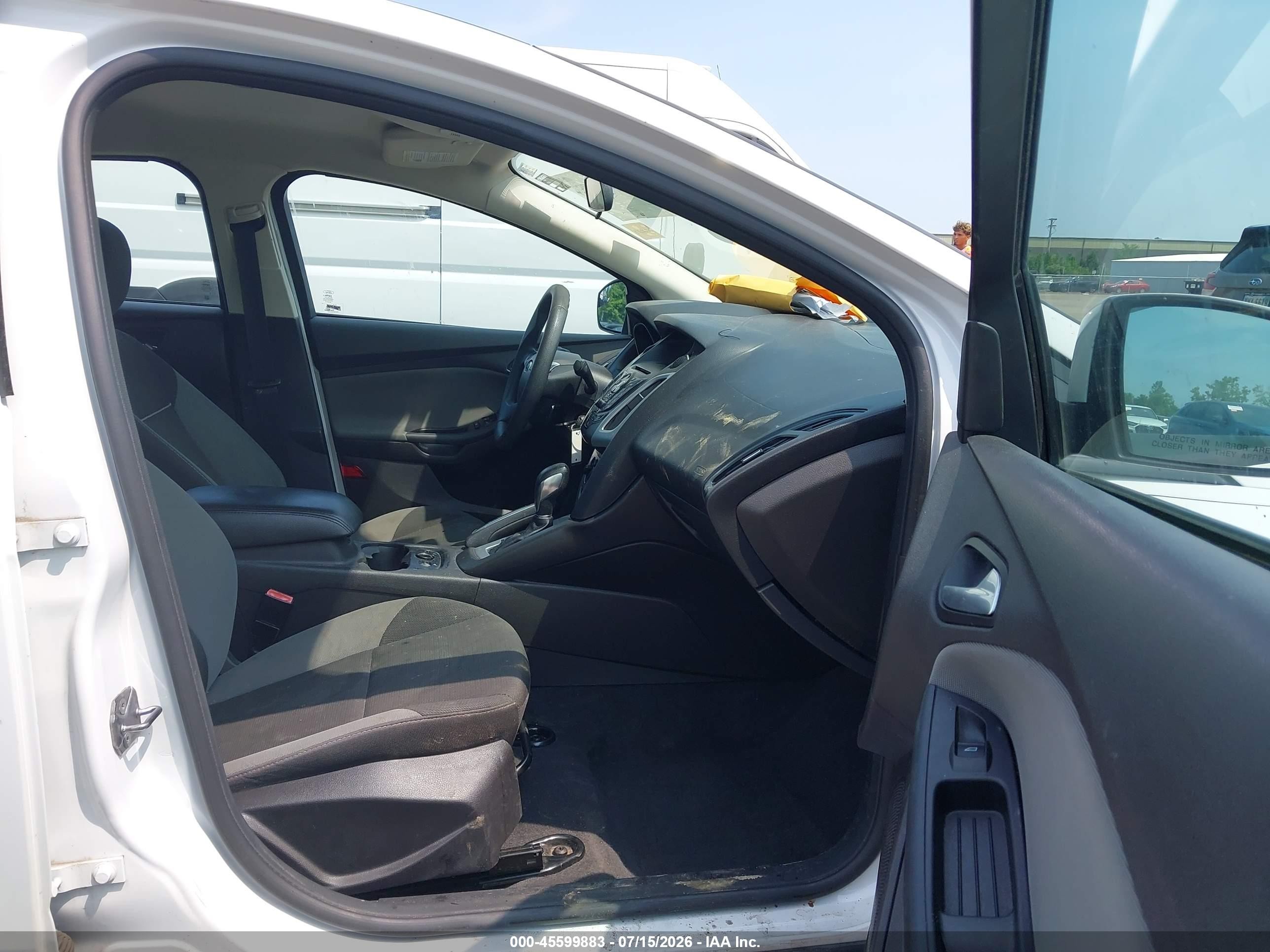 2013 Ford Focus Se White vin: 1FADP3F22DL261325