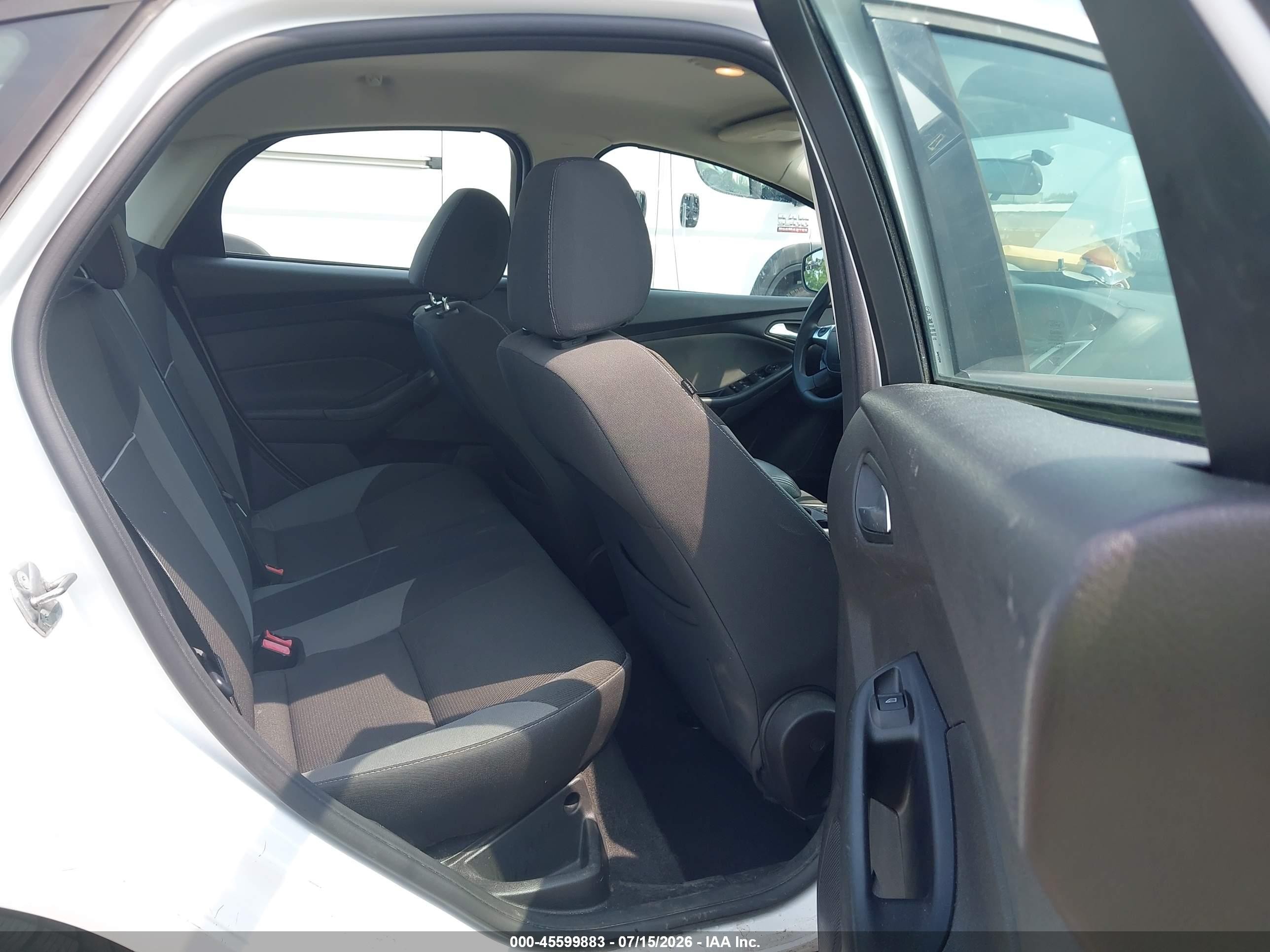 2013 Ford Focus Se White vin: 1FADP3F22DL261325