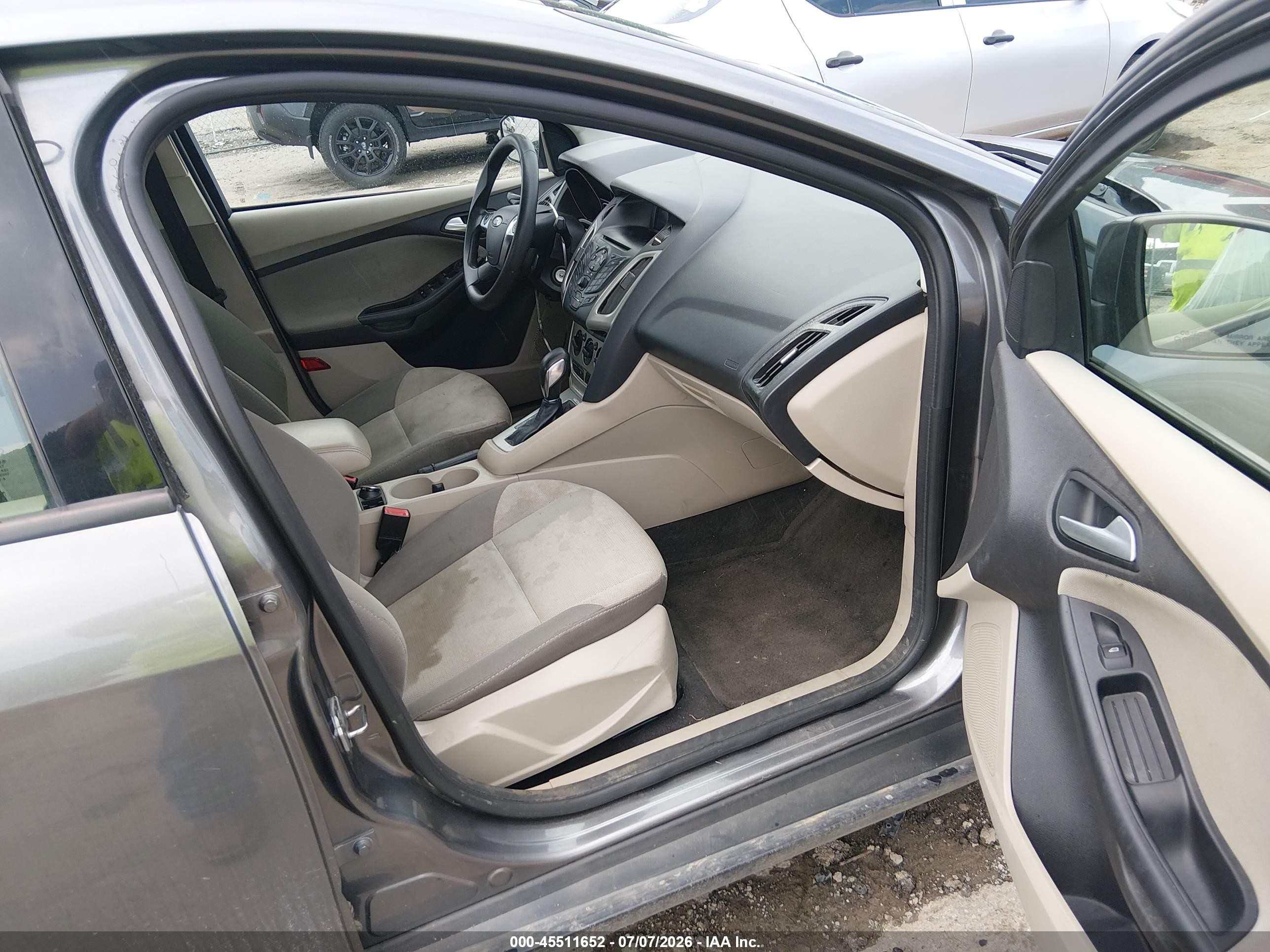 2013 Ford Focus Se Gray vin: 1FADP3F22DL261972