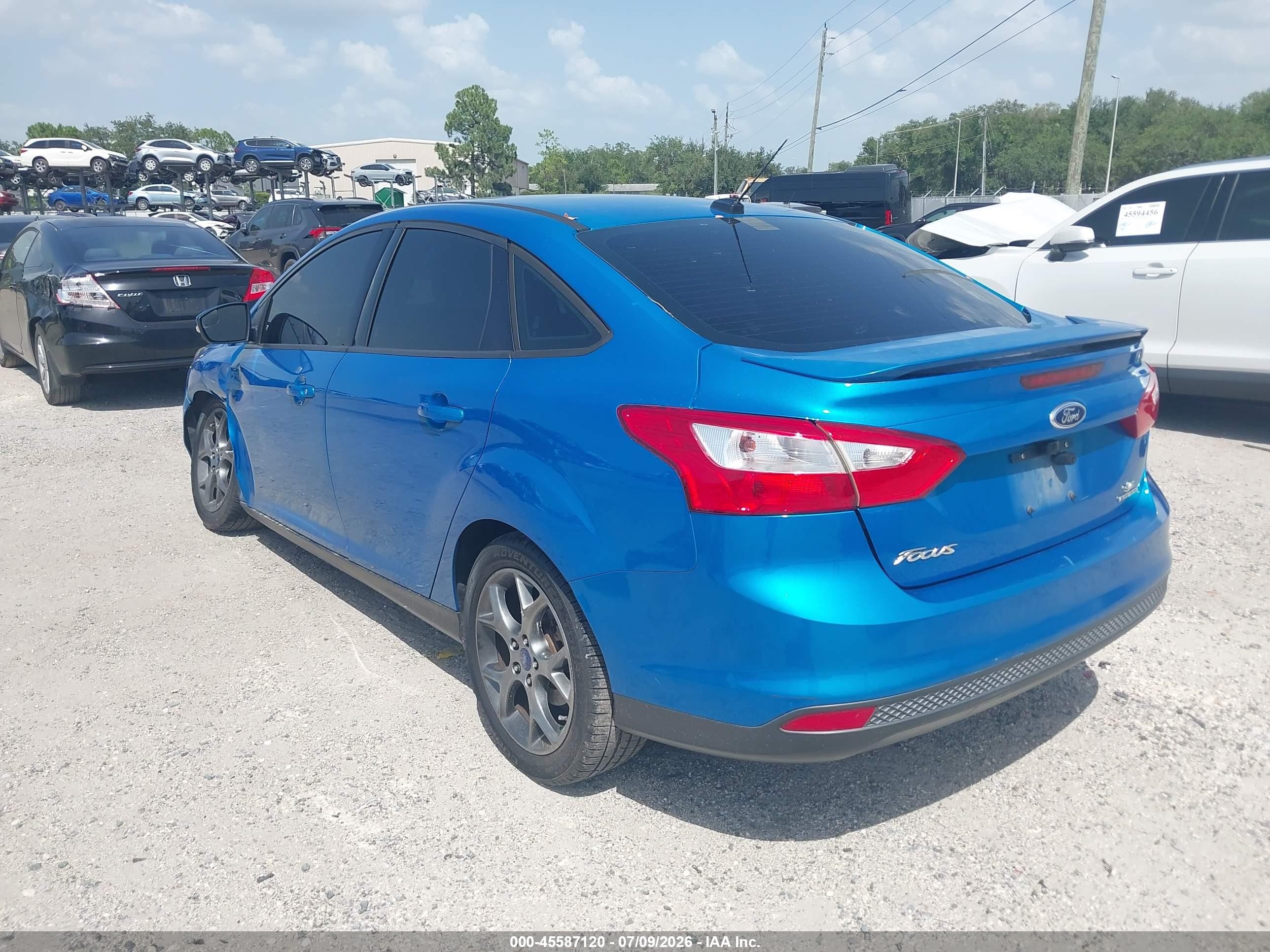 2013 Ford Focus Se Blue vin: 1FADP3F22DL270817