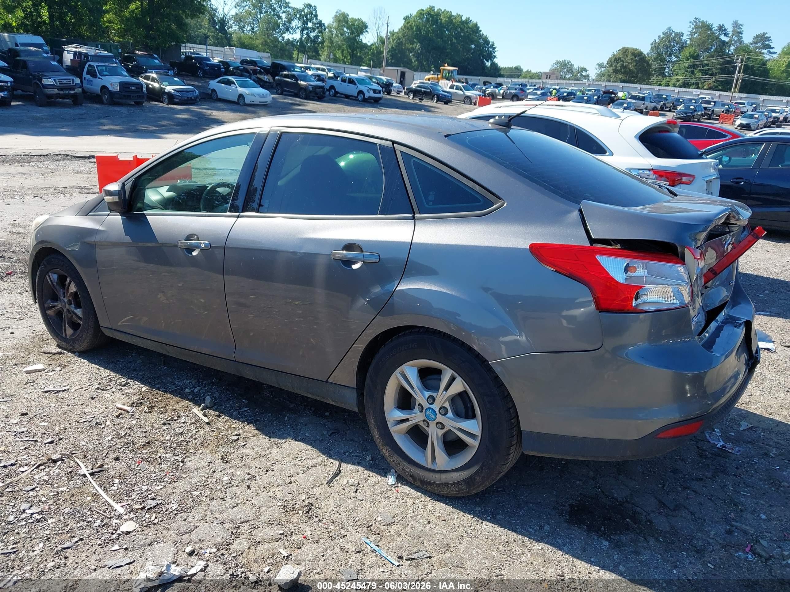 2013 Ford Focus Se Gray vin: 1FADP3F22DL272373