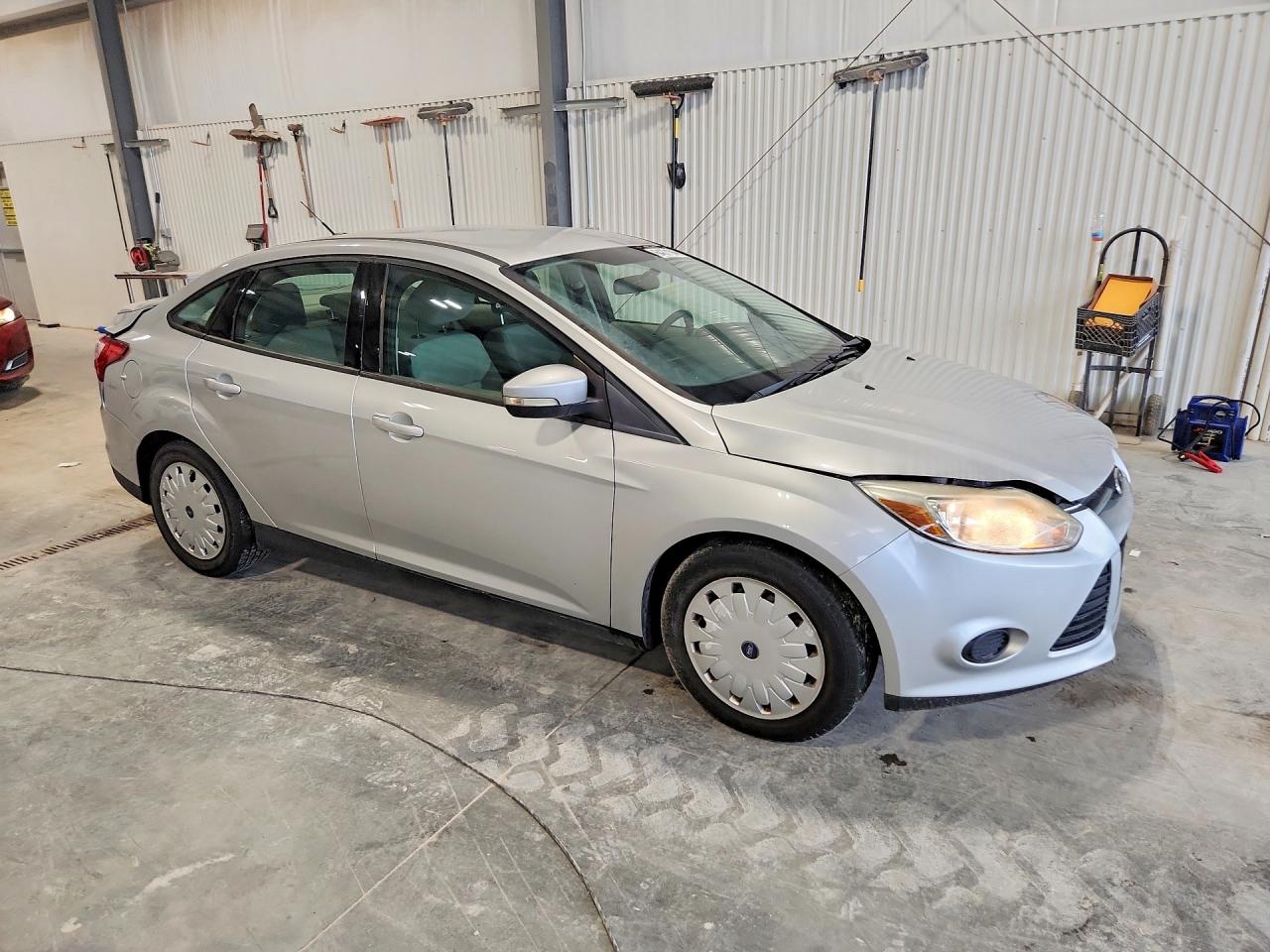 2013 Ford Focus Se Gray vin: 1FADP3F22DL321765
