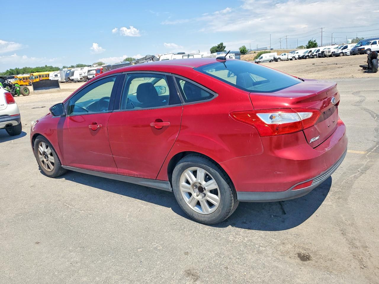 2013 Ford Focus Se Red vin: 1FADP3F22DL338033