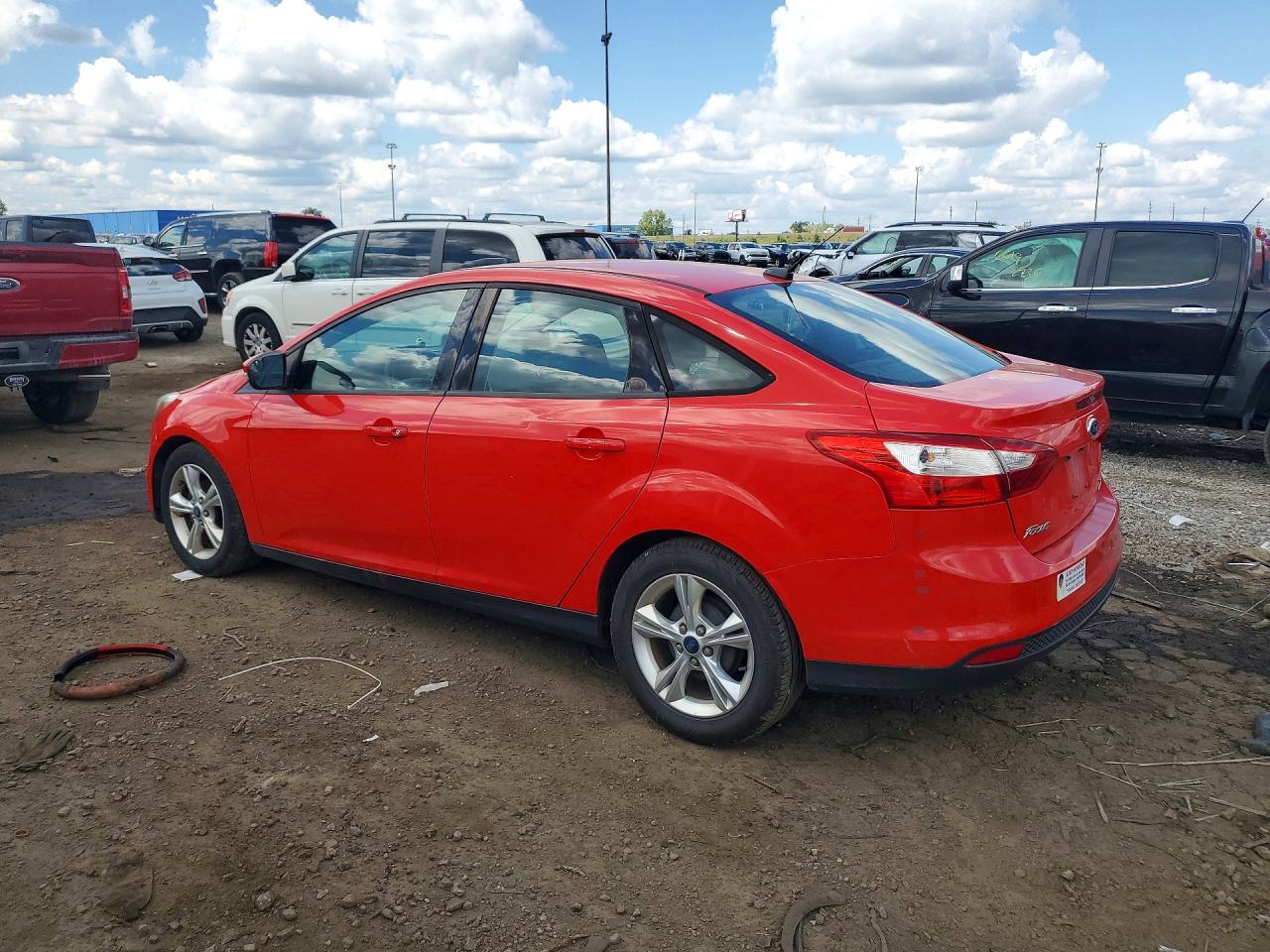 2013 Ford Focus Se Red vin: 1FADP3F22DL351297