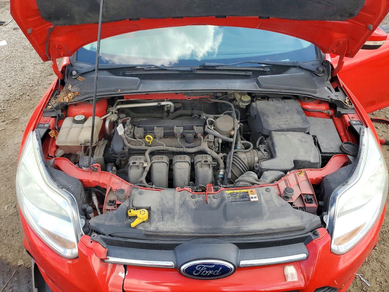 2013 Ford Focus Se Red vin: 1FADP3F22DL351297