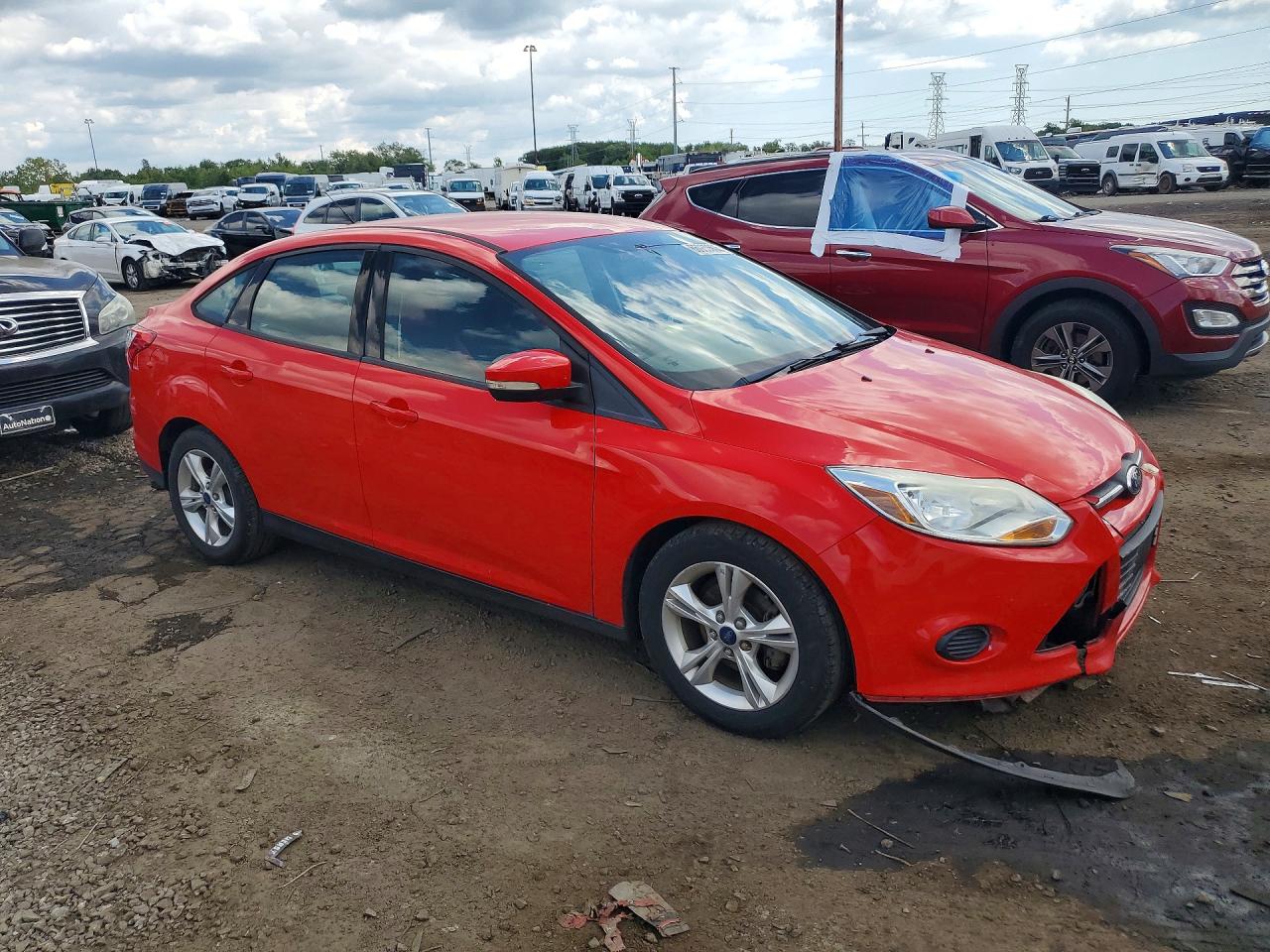 2013 Ford Focus Se Red vin: 1FADP3F22DL351297