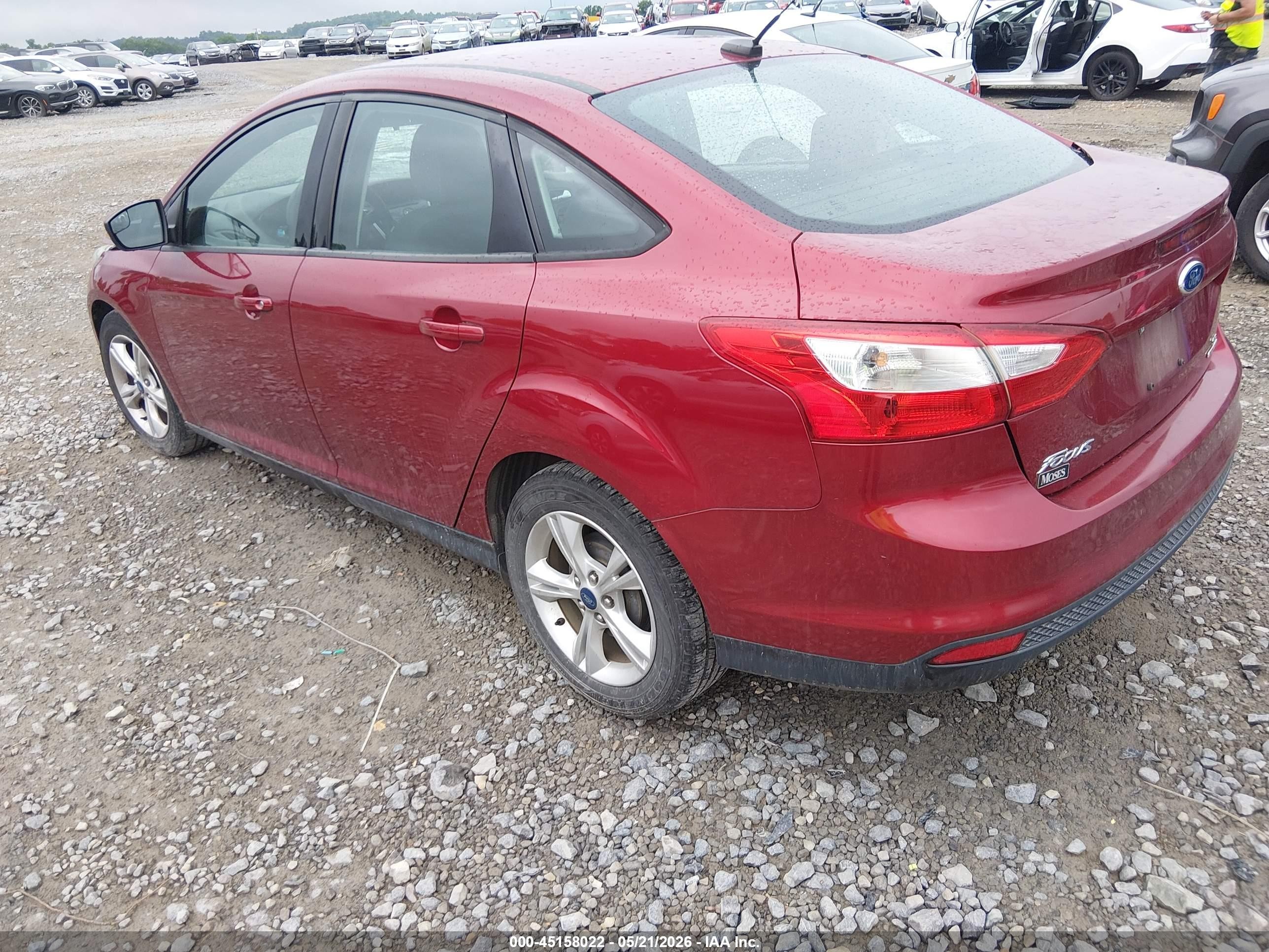 2013 Ford Focus Se Maroon vin: 1FADP3F22DL361165