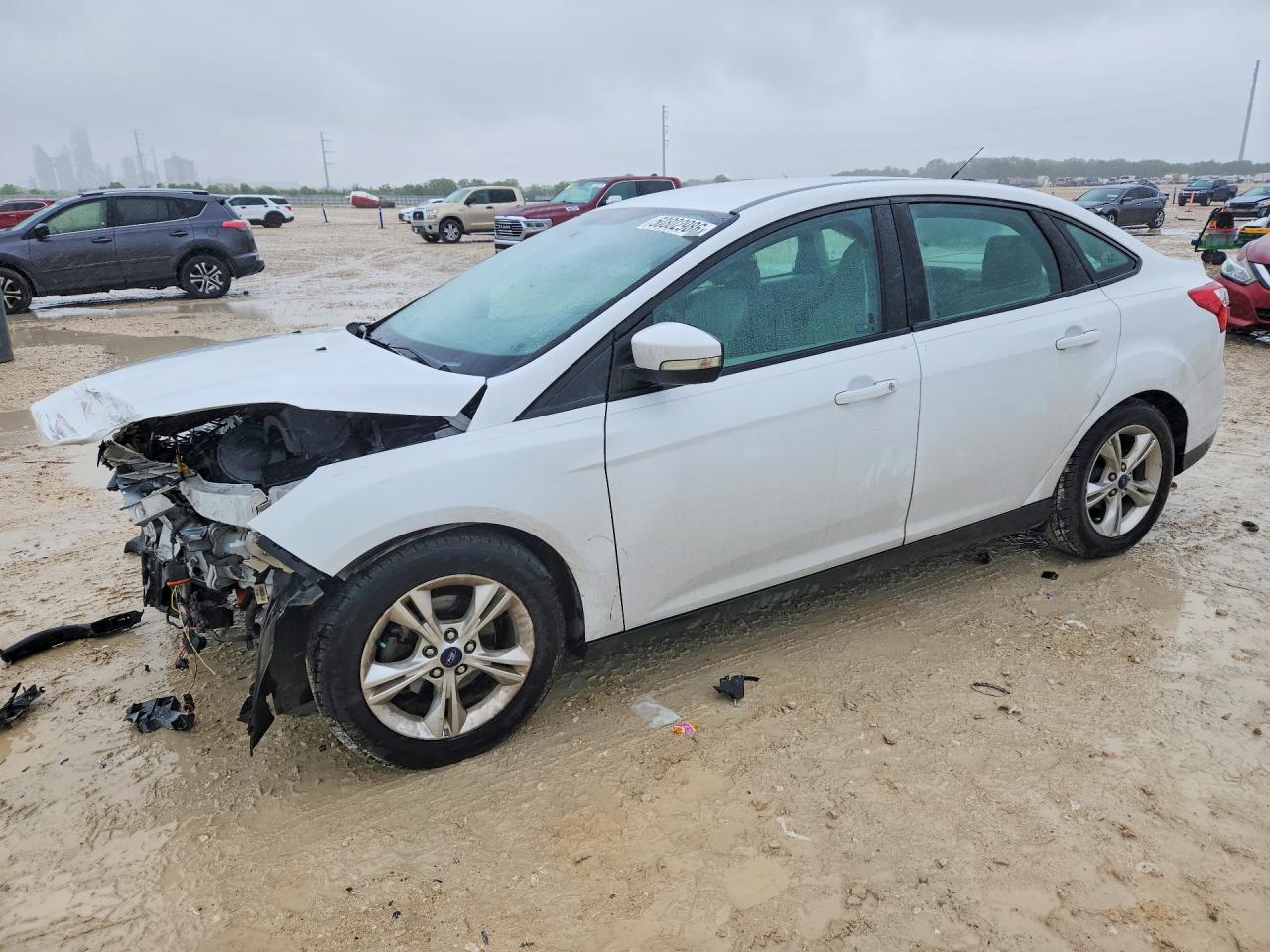 2013 Ford Focus Se Белый vin: 1FADP3F22DL381187