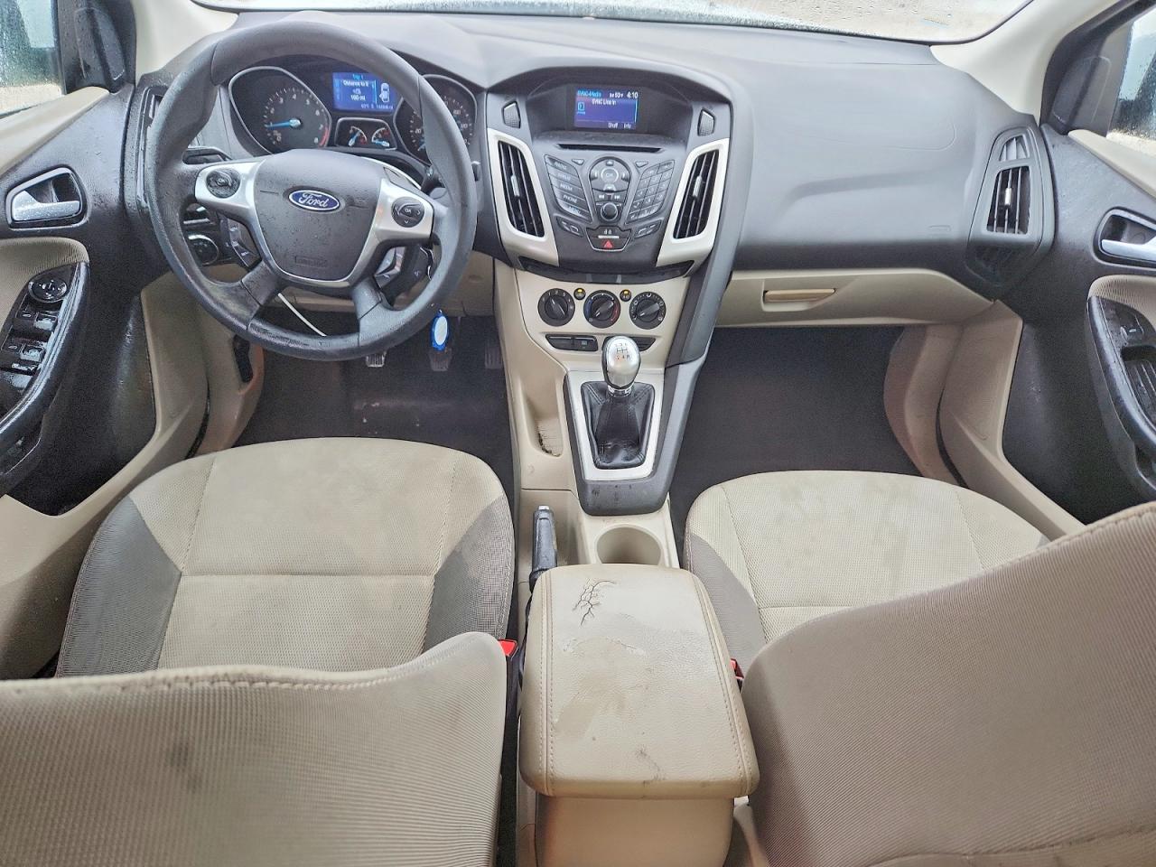 2013 Ford Focus Se Белый vin: 1FADP3F22DL381187