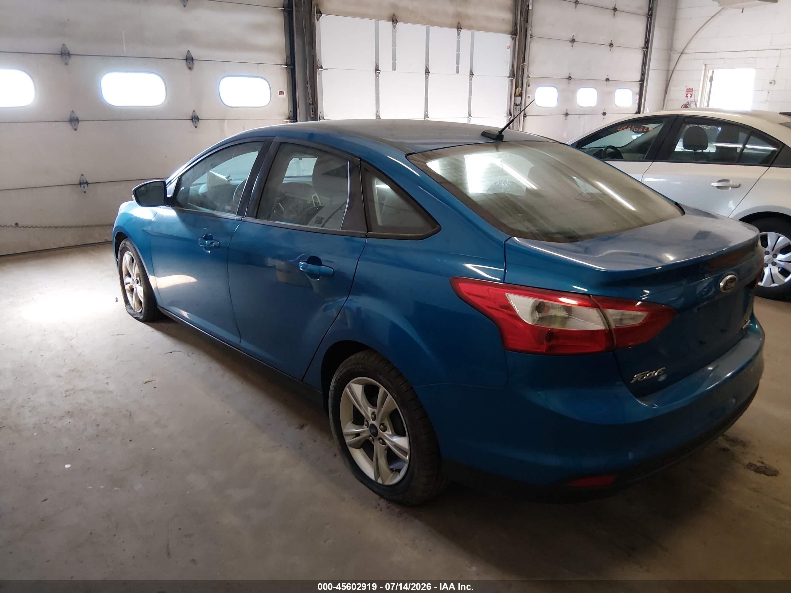 2013 Ford Focus Se Blue vin: 1FADP3F22DL381982
