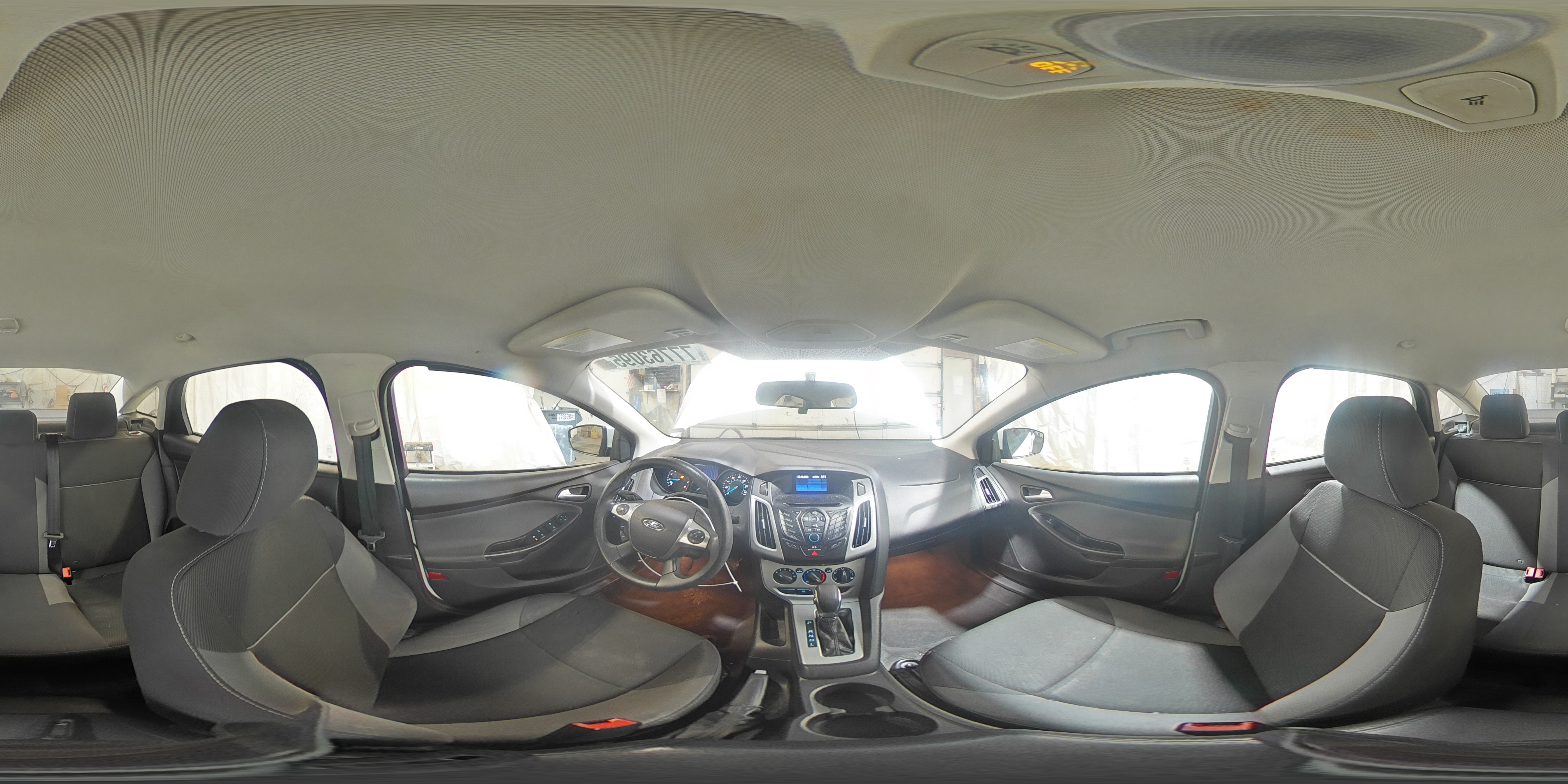 2014 Ford Focus Se Белый vin: 1FADP3F22EL105920