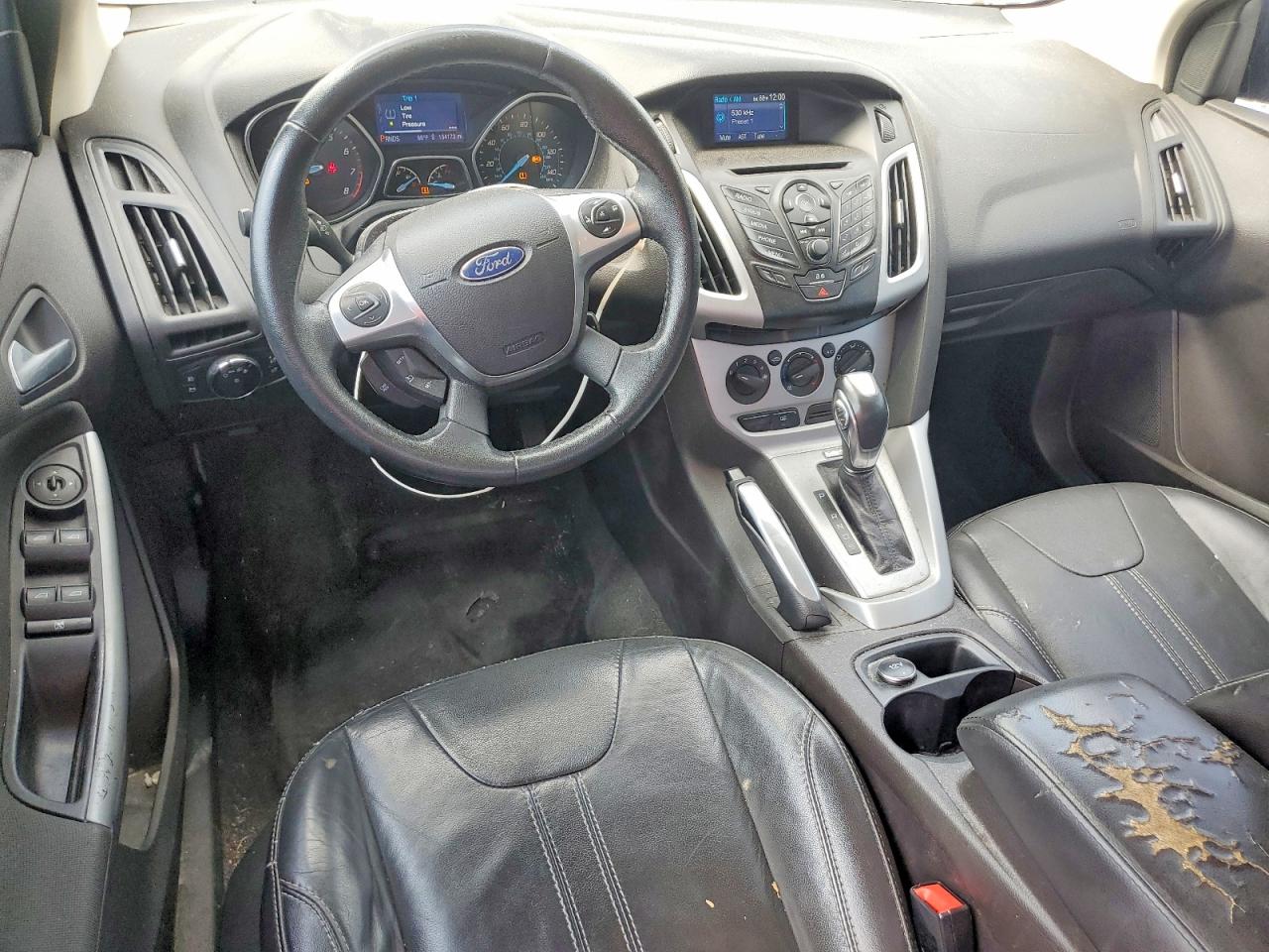 2014 Ford Focus Se Черный vin: 1FADP3F22EL114777